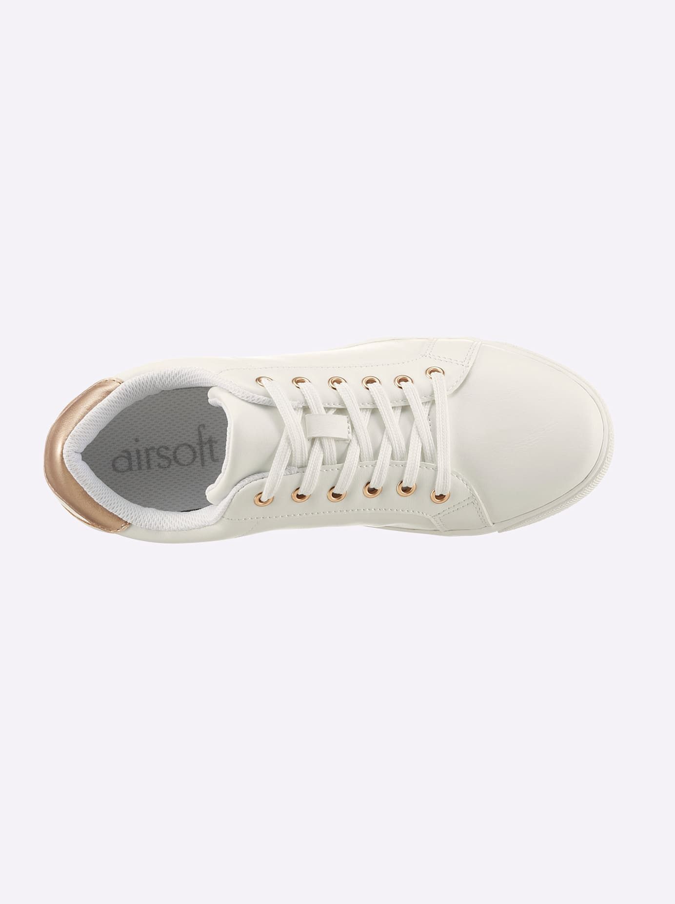 Casual Looks Sneakers