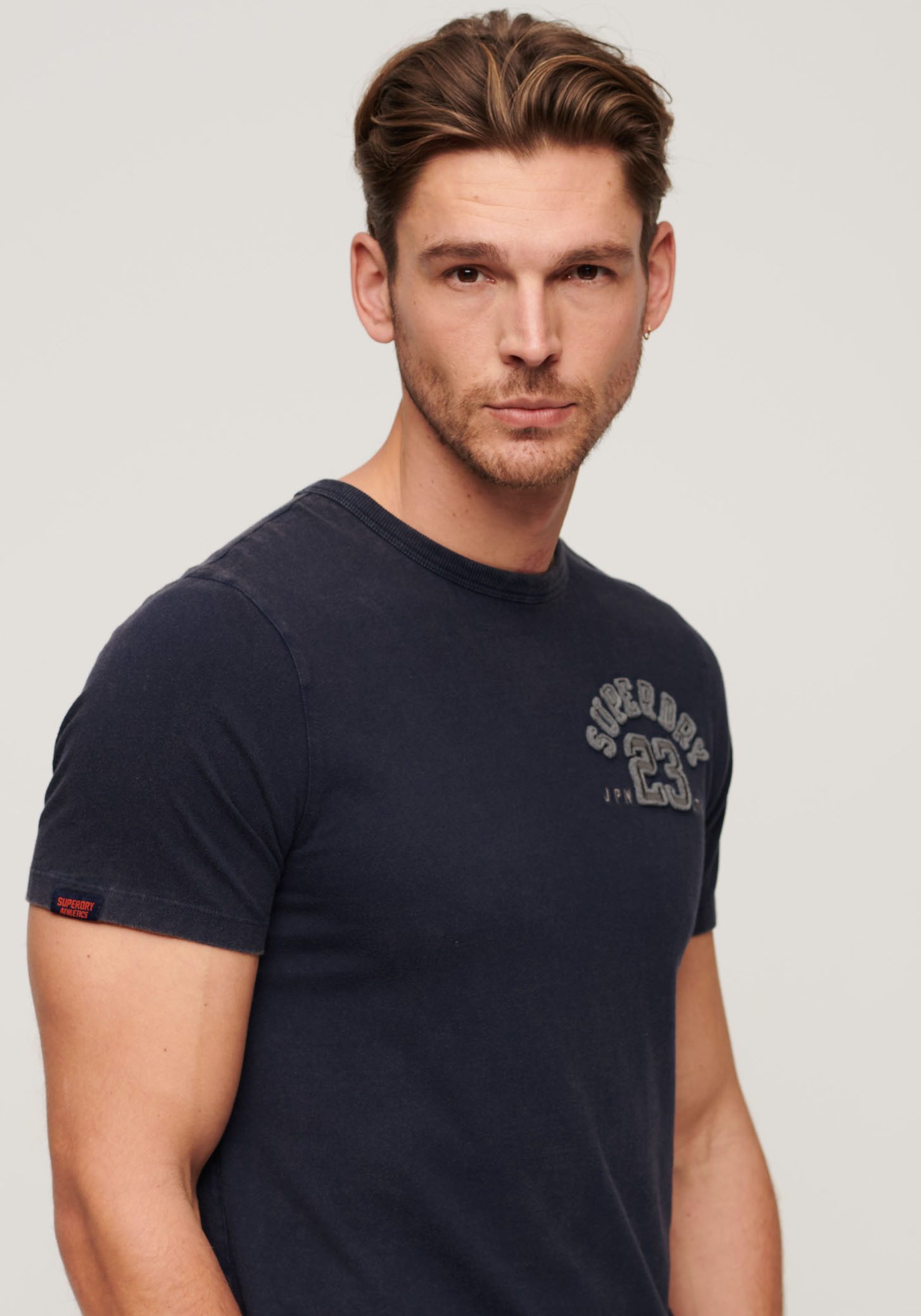 Superdry T-shirt VINTAGE ATHLETIC CHEST S S TEE