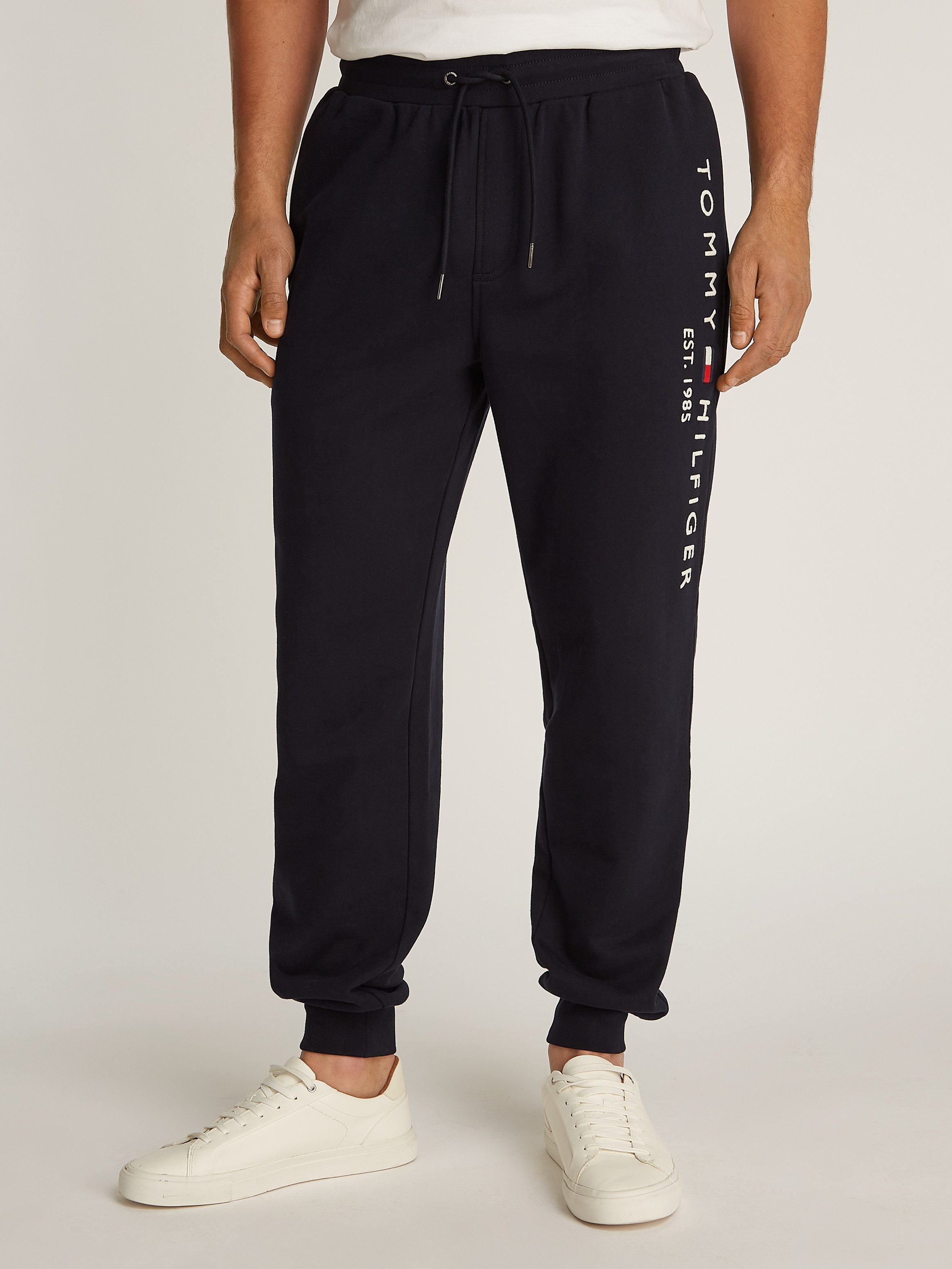 Tommy Hilfiger Sweatbroek BASIC BRANDED SWEATPANTS met groot tommy hilfiger opschrift