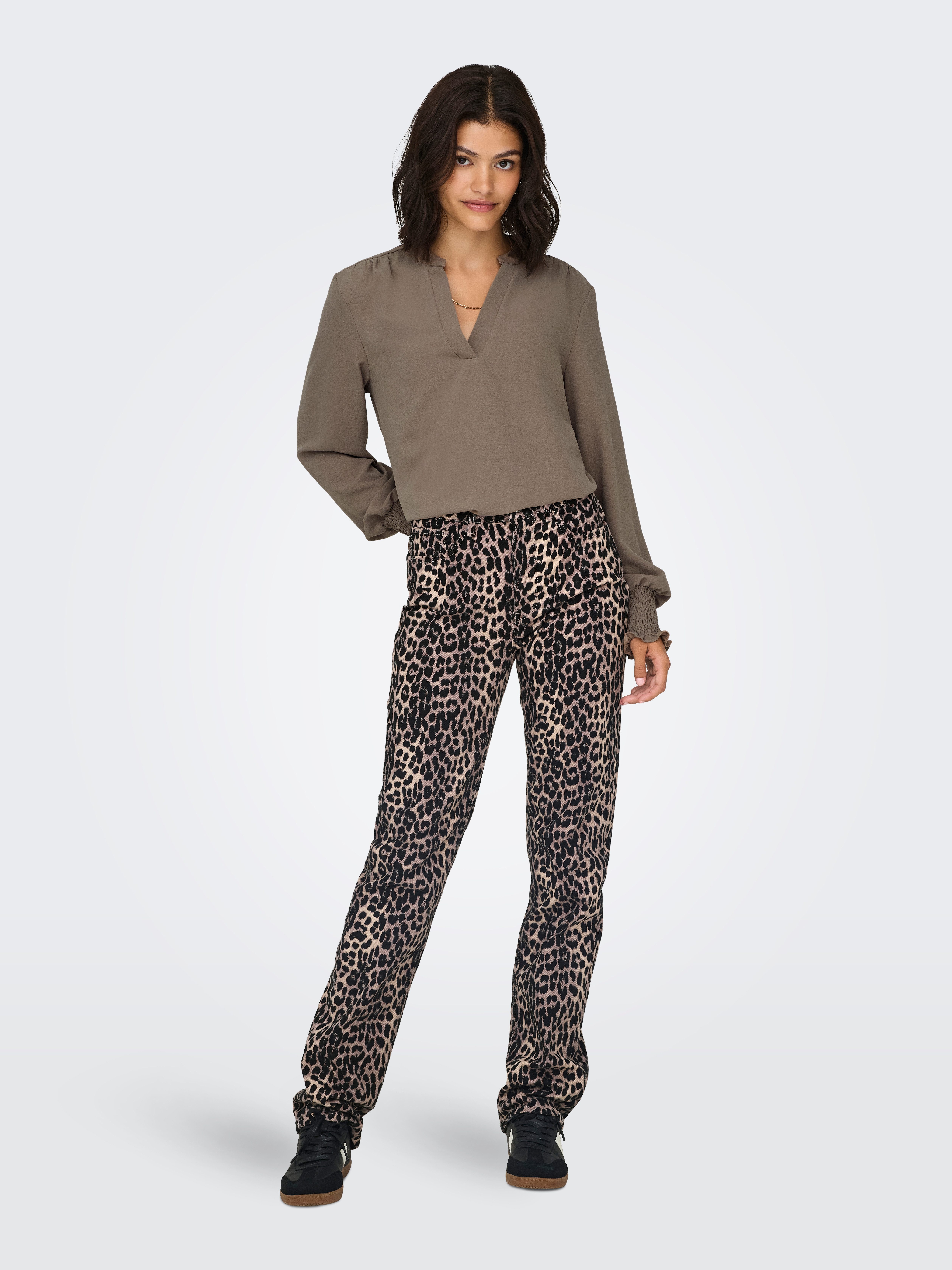 Only Shirt ONLMETTE V-NECK LS SMOCK TOP NOOS WVN