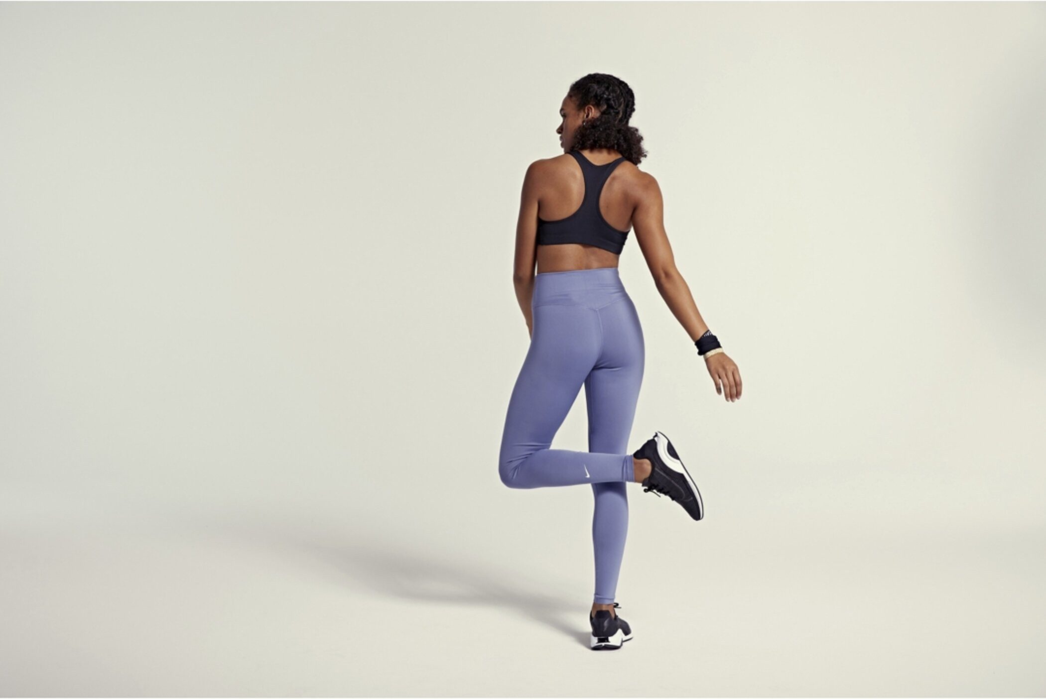 Nike Sport-bh Dri-FIT Swoosh Women's Medium-Support Non-Padded Sports Bra