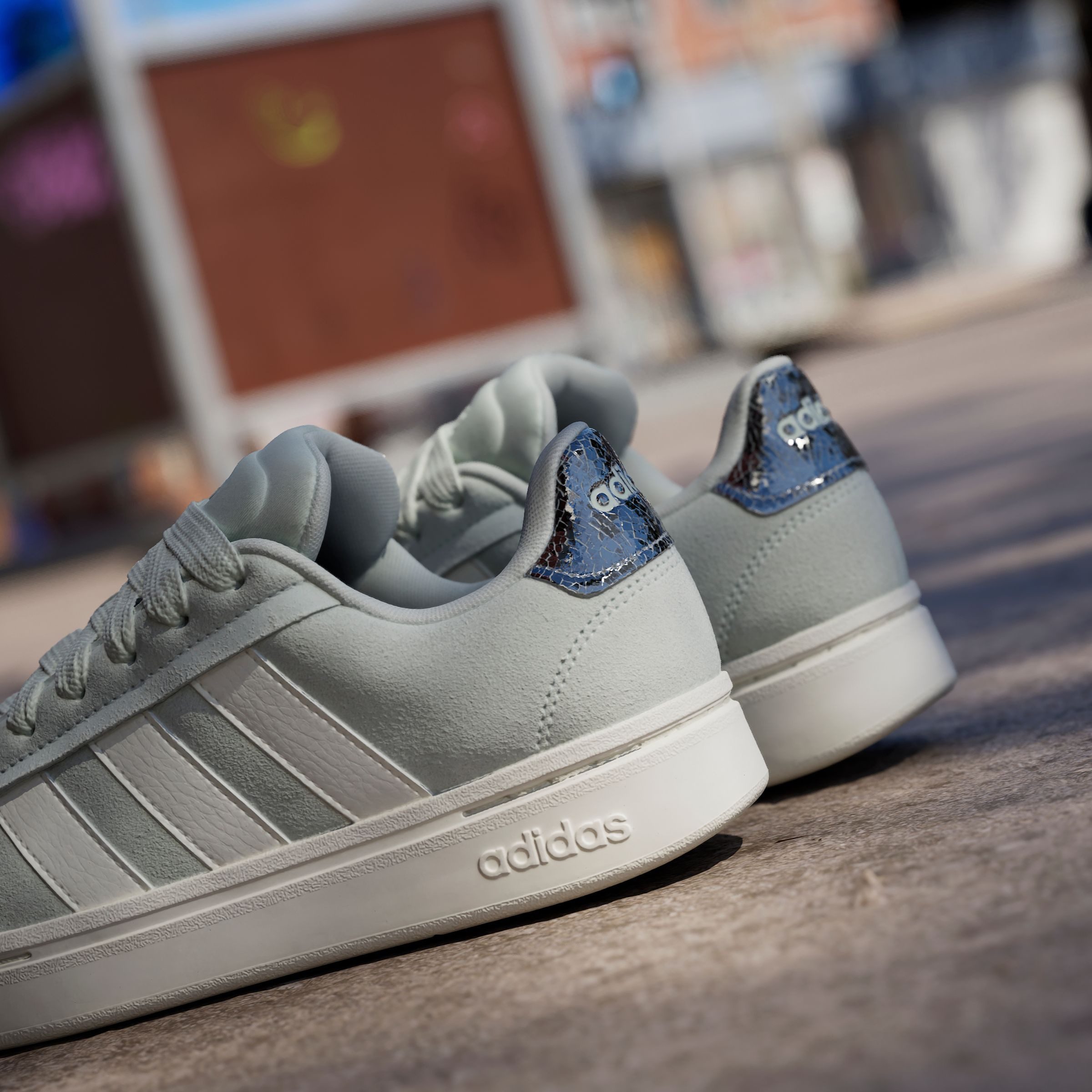 adidas Sportswear Sneakers GRAND COURT ALPHA 00S Design geïnspireerd door de adidas Campus 00