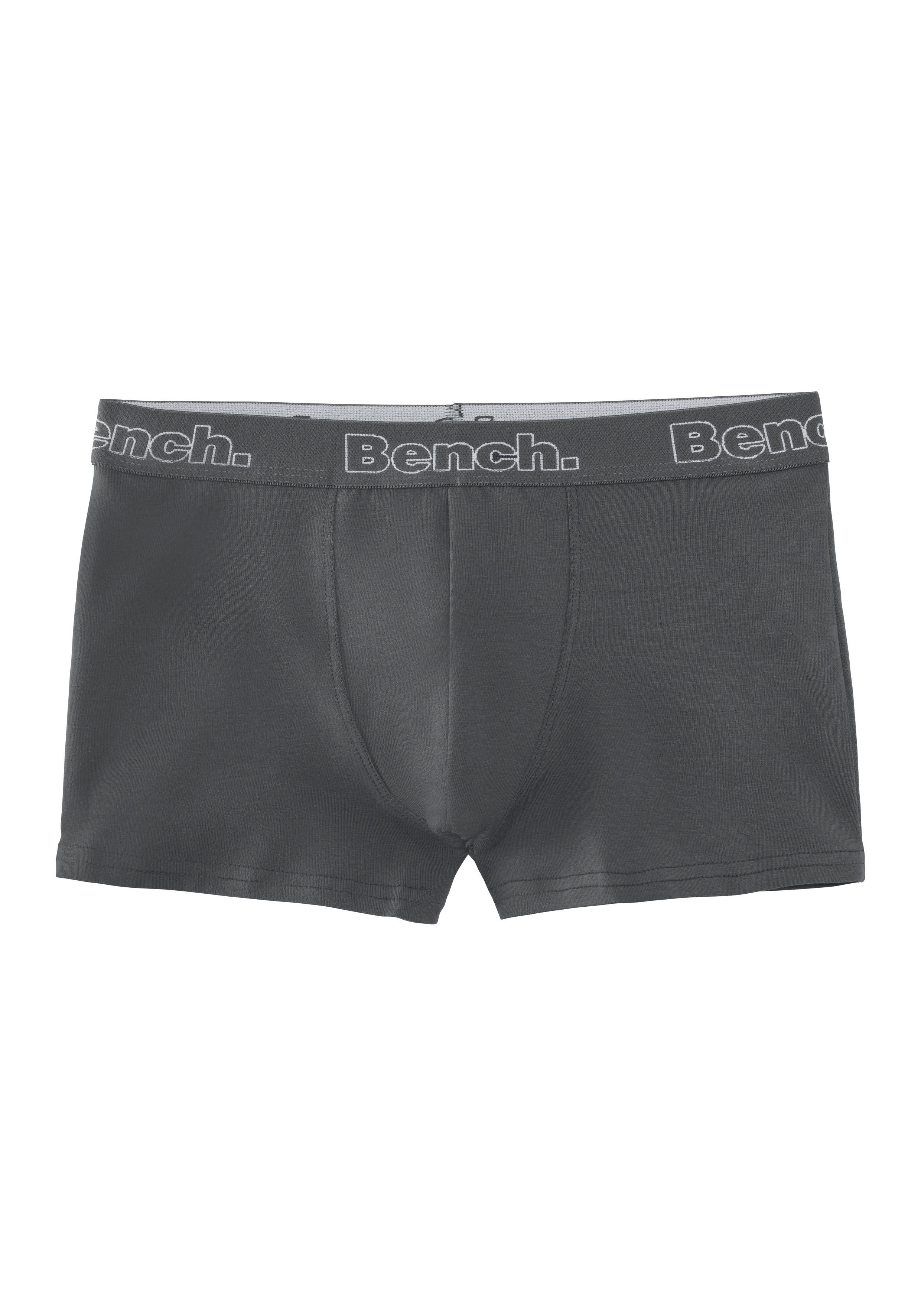 Bench. Boxershort voor jongens uni en gedessineerd in een verpakking (set, 3 stuks)