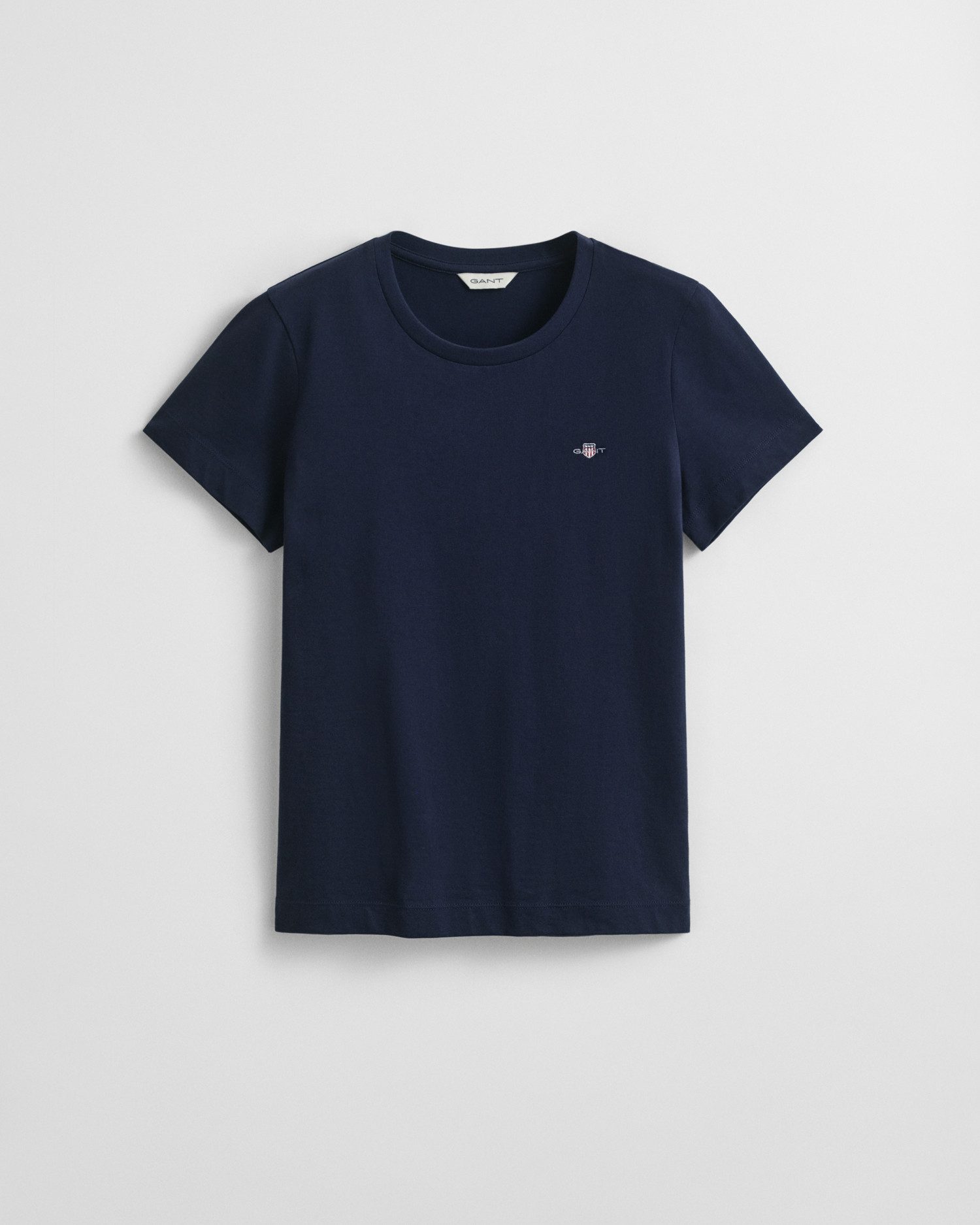 Gant T-shirt REG SHIELD KA T-SHIRT met een klein geborduurd wapenschild op de borst