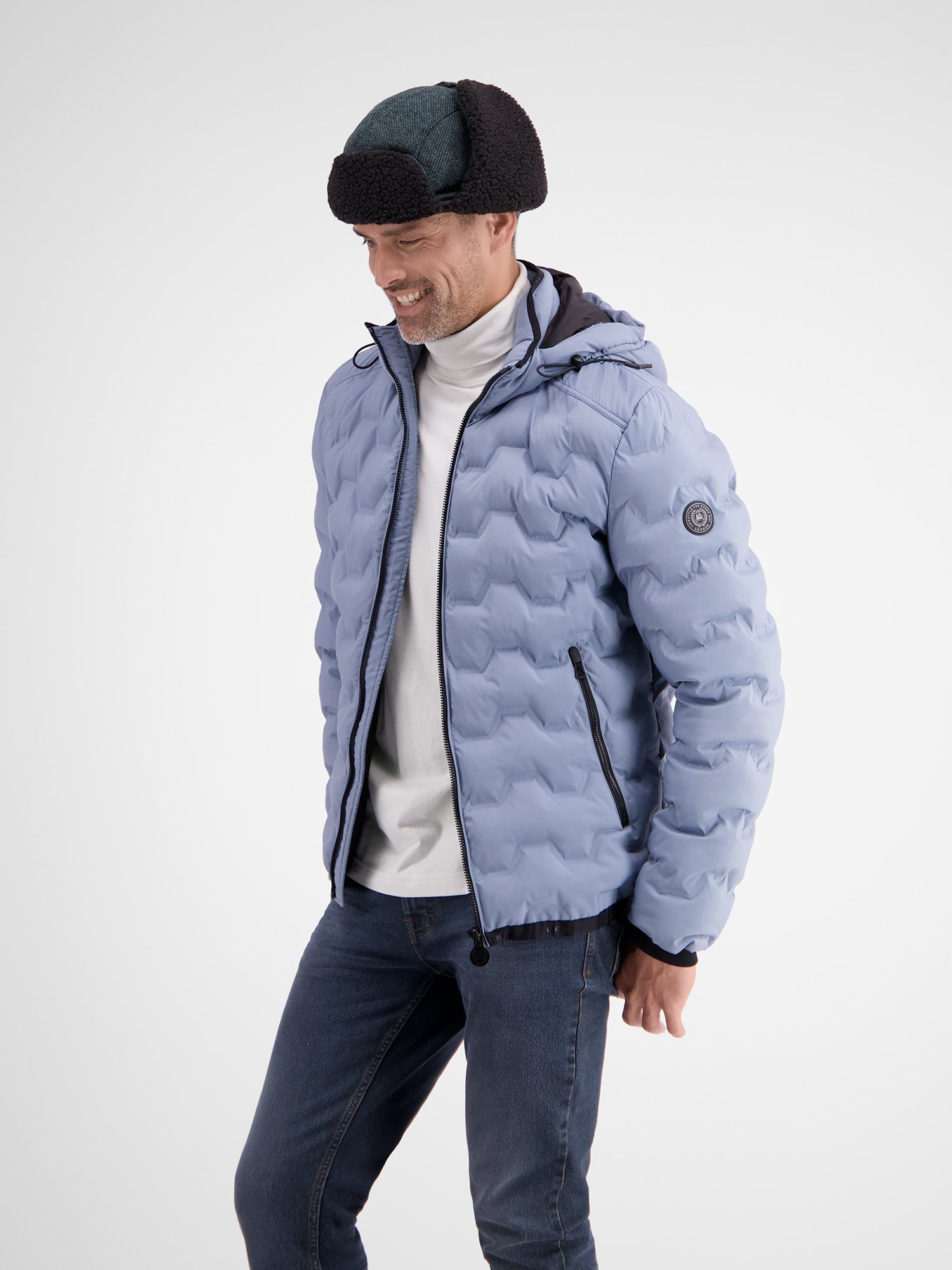 Lerros Pet met oorkleppen LERROS trapperpet, zigzag-patroon met teddyvoering