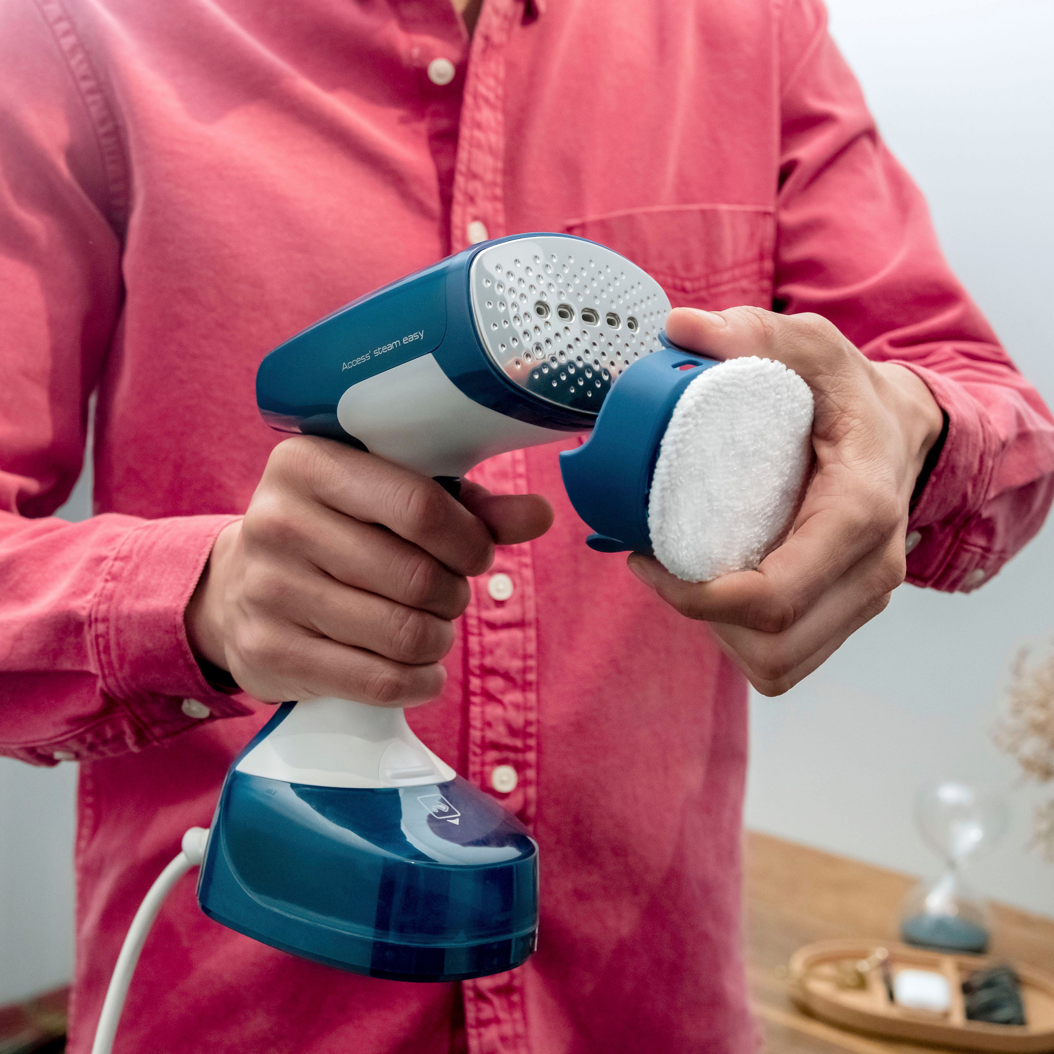 Tefal Stoomontkreuker DT7130 Access Steam Easy waterreservoir van 150 ml, netsnoer van 2,6 m, stoomtijd tot 8 min