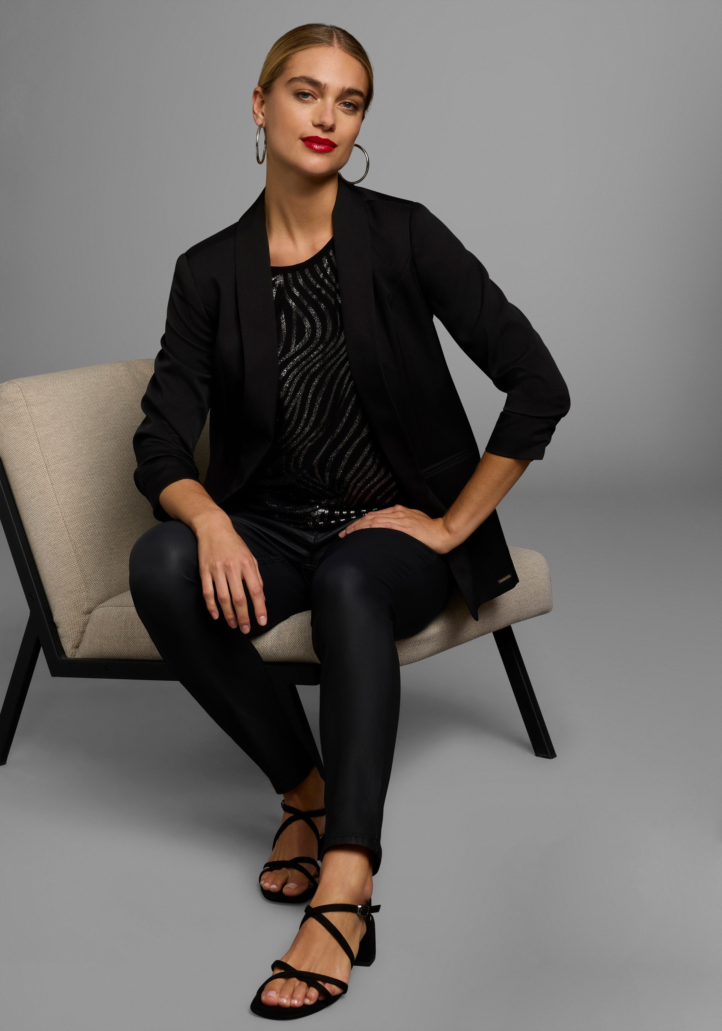 Laura Scott Shirt met ronde hals Korte mouwen, figuurvolgend, van elastische single jersey