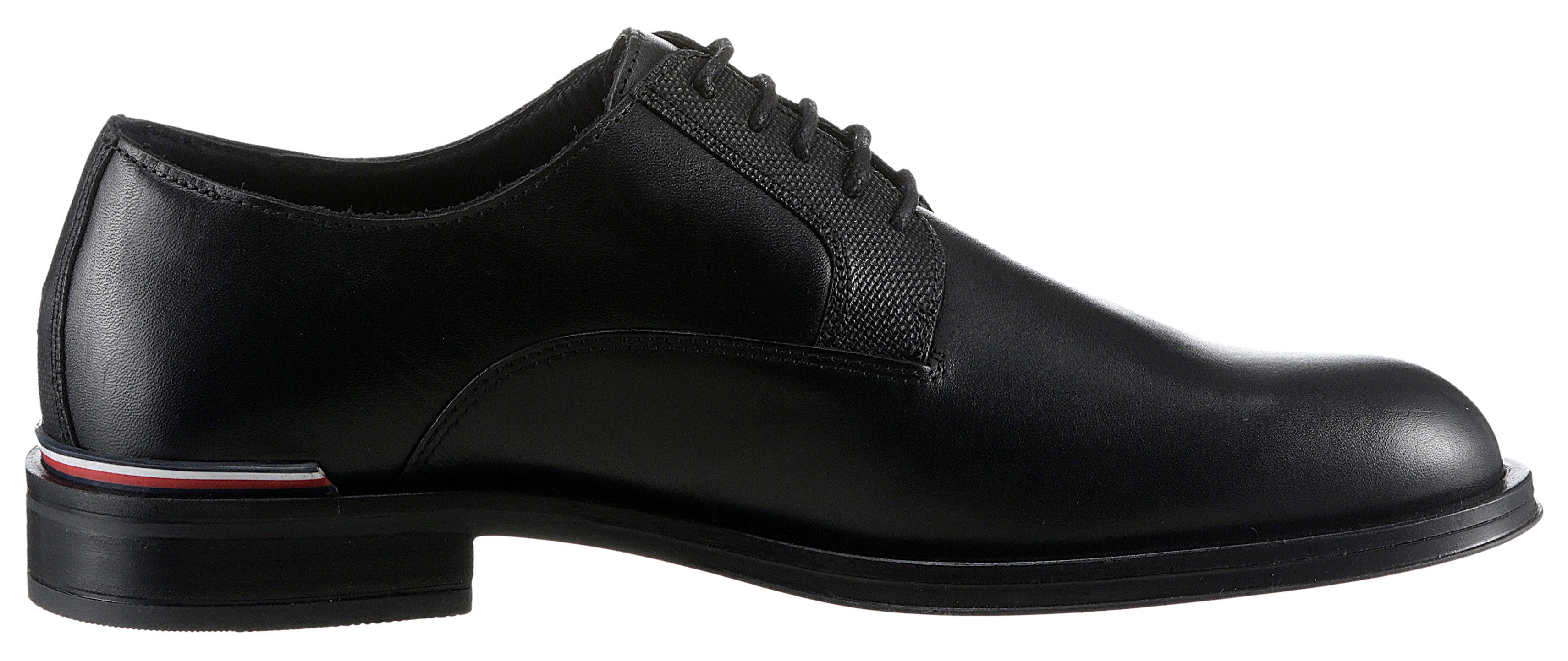 Tommy Hilfiger Veterschoenen CORE RWB HILFIGER TEXT LTH SHOE , vrijetijdsschoen, lage schoen, veterschoen met logovlag aan de hak