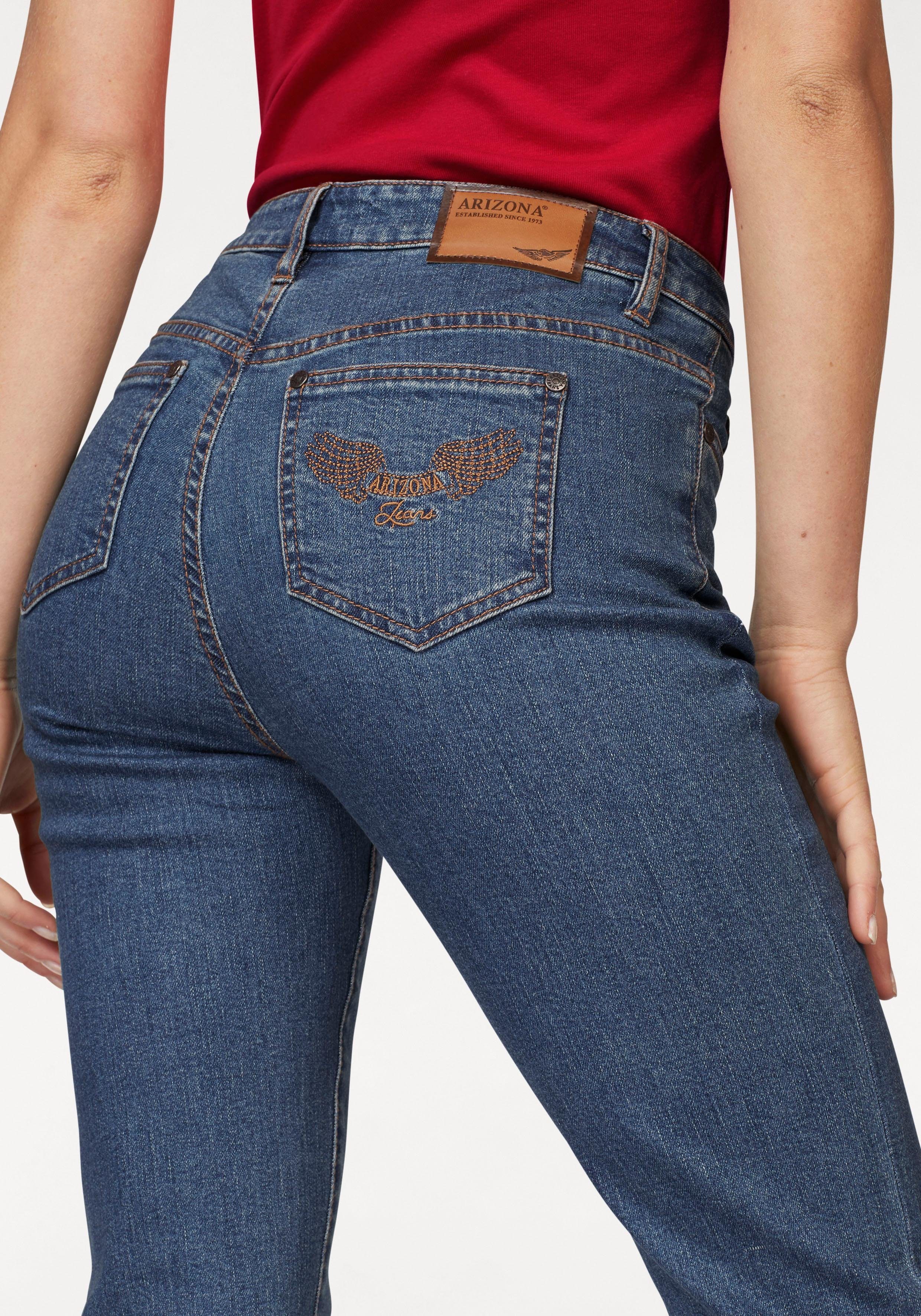 Arizona Bootcut jeans Comfort Fit uitlopende pasvorm, met steekzakken, hoge taille