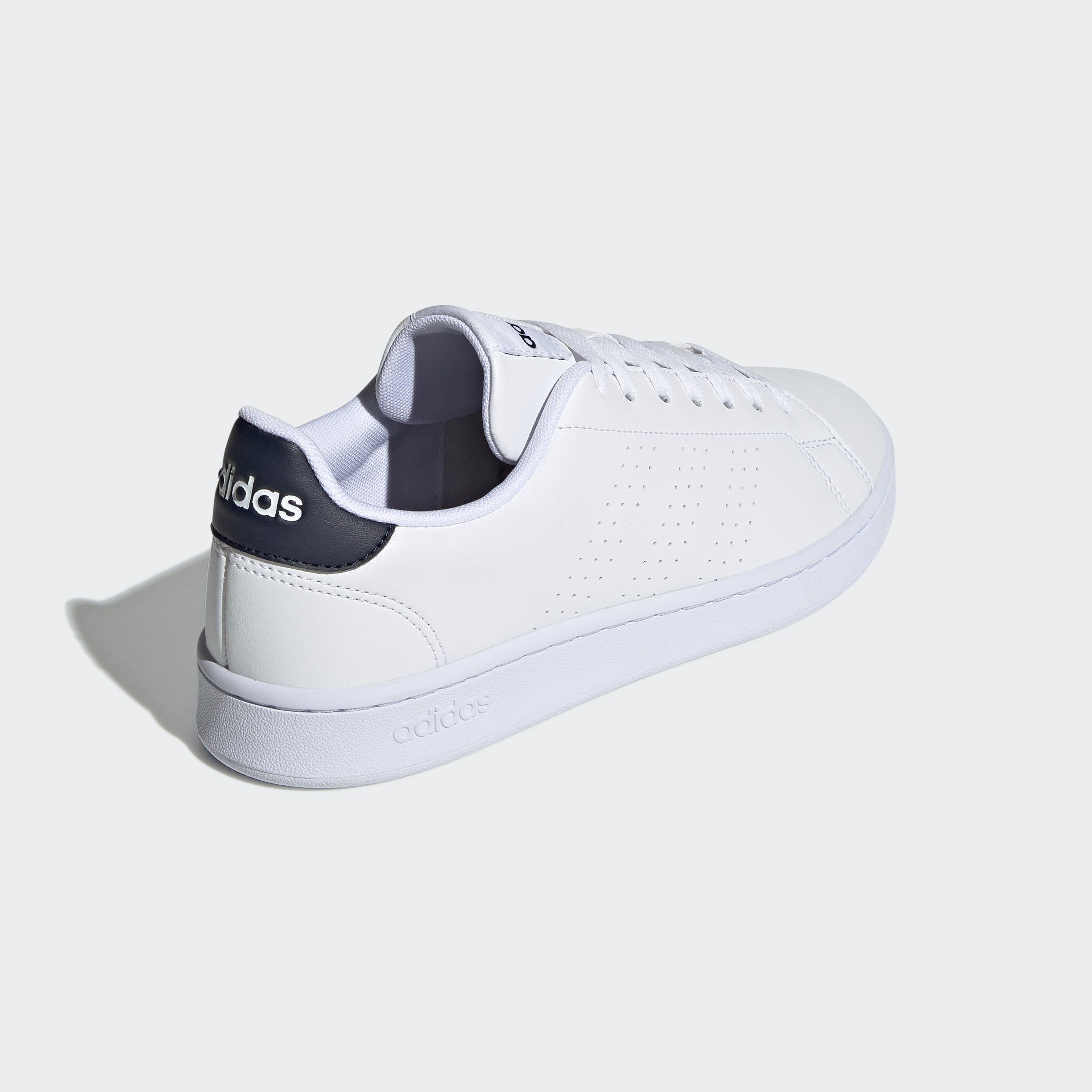 adidas Sportswear Sneakers ADVANTAGE Ontwerp in de sporen van de adidas Stan Smith