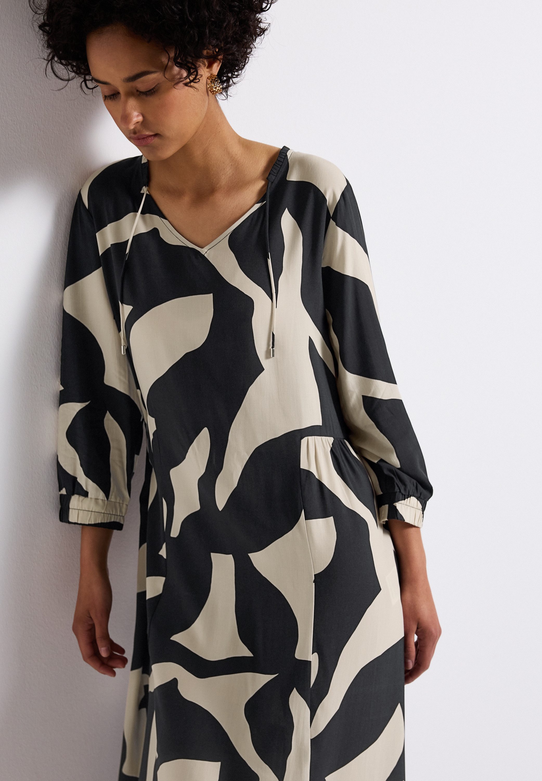 STREET ONE Midi-jurk met grafisch patroon en 3/4-mouwen