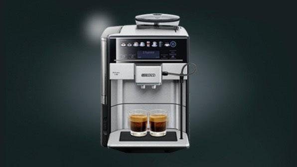 SIEMENS Volautomatisch koffiezetapparaat EQ6 plus s700 TE657503DE, dubbele tasfunctie, keramische maalwerk, veel koffiespecialiteiten, automatische stoomreiniging, roestvrij staal