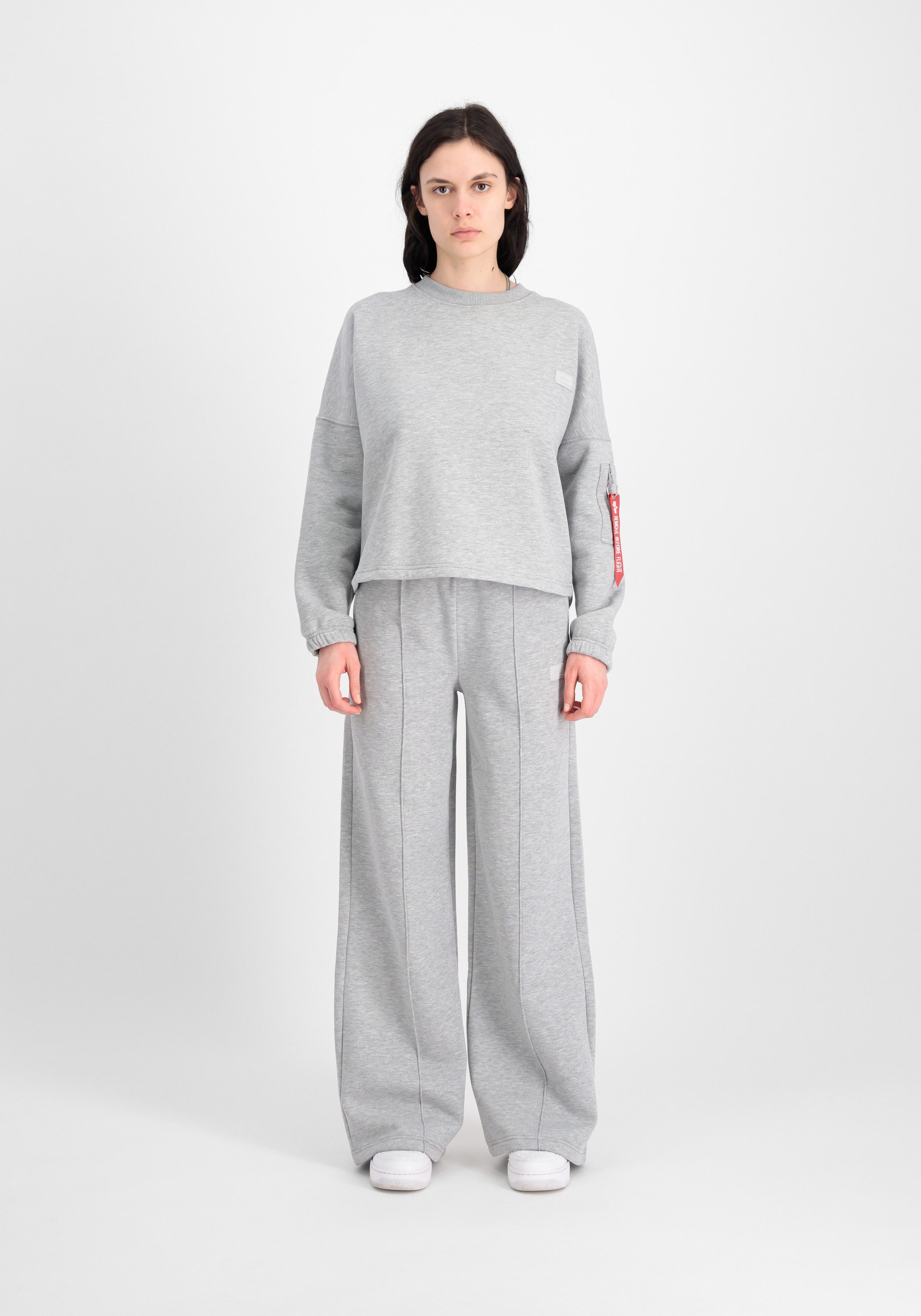 Alpha Industries Joggingbroek Alpha Industries Women - Jogger X-Fit Label Wide Jogger Wmn