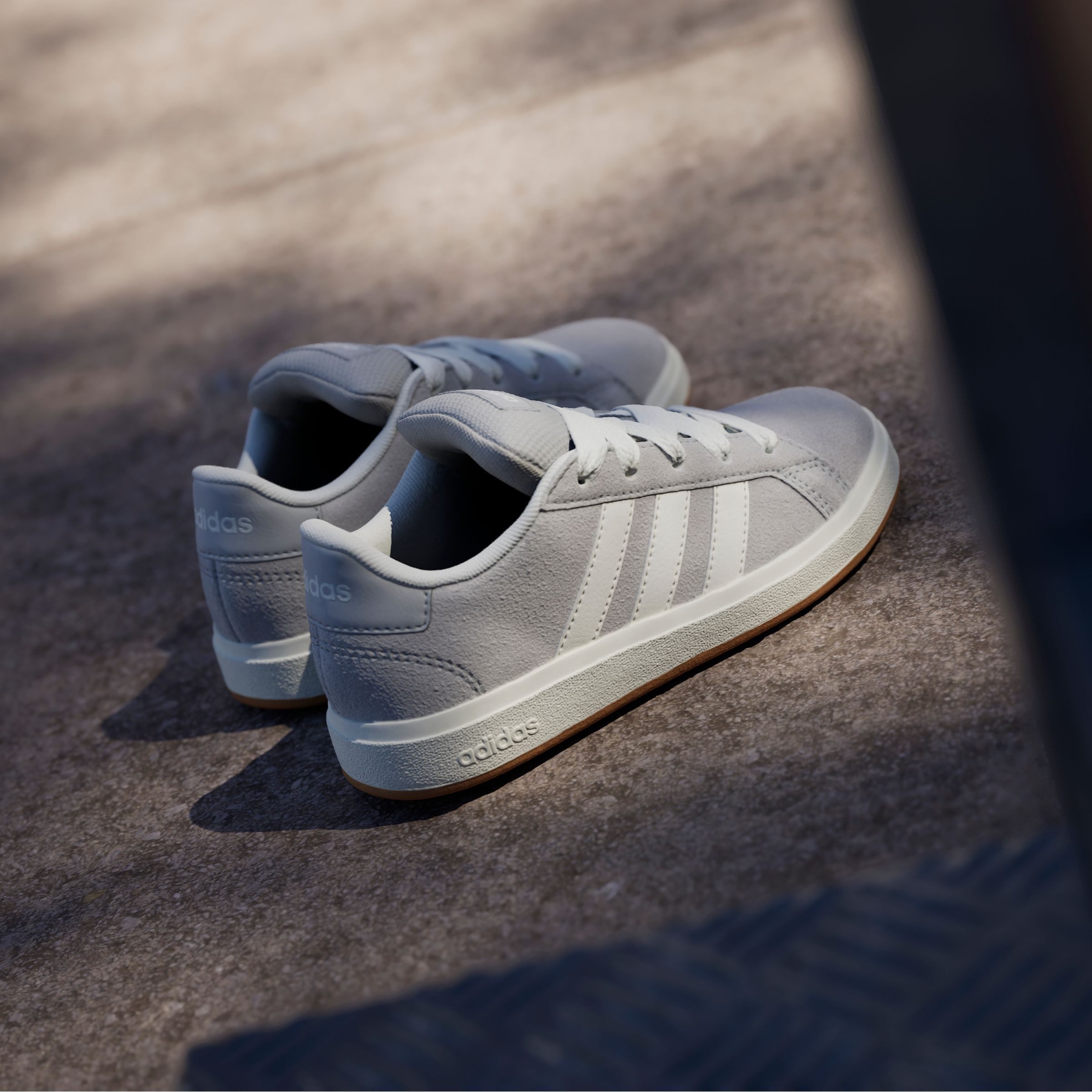 adidas Sportswear Sneakers GRAND COURT 00S KIDS Design geïnspireerd op de adidas Superstar