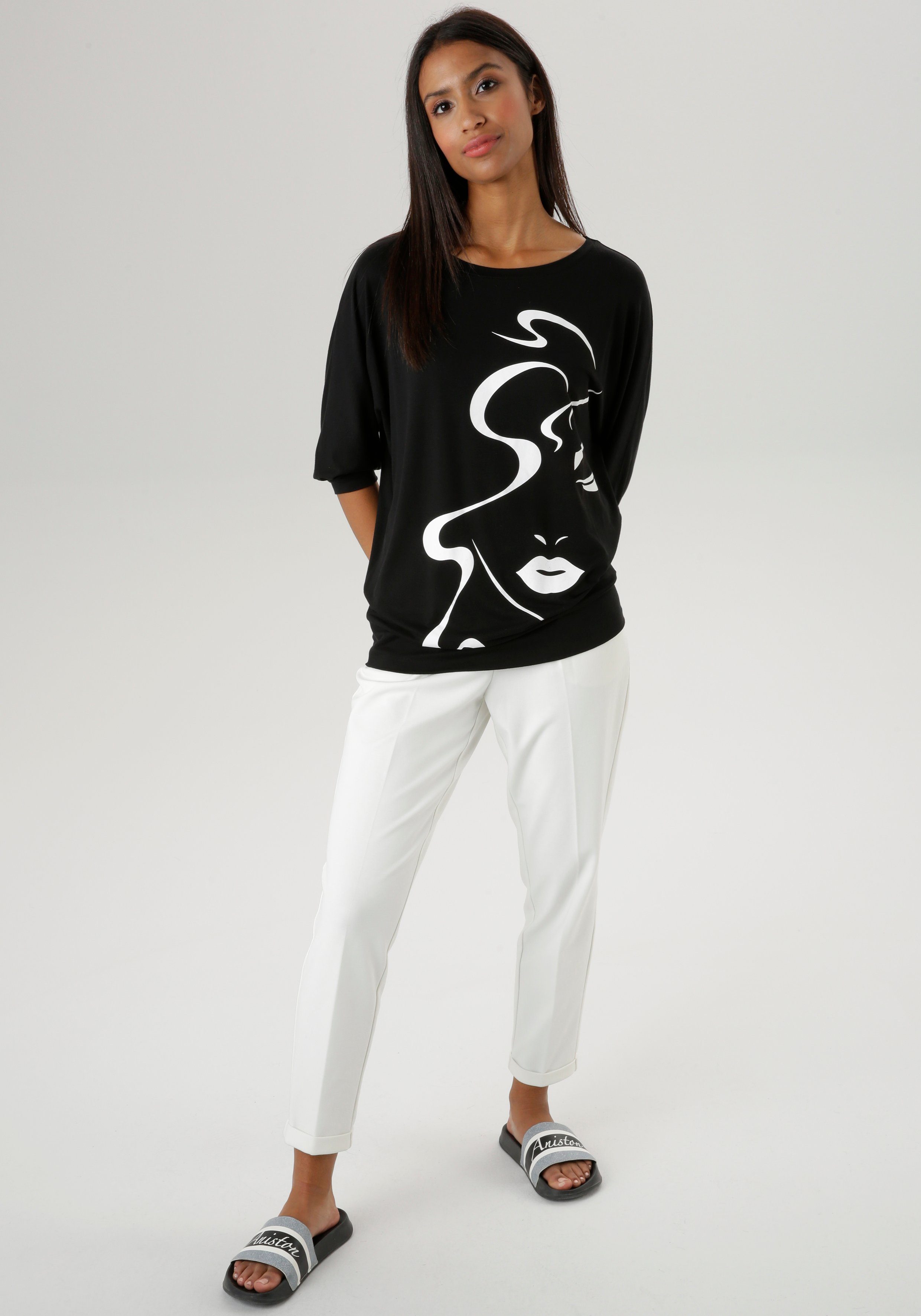 Aniston SELECTED Shirt met vleermuismouwen met abstract gezichtdruk