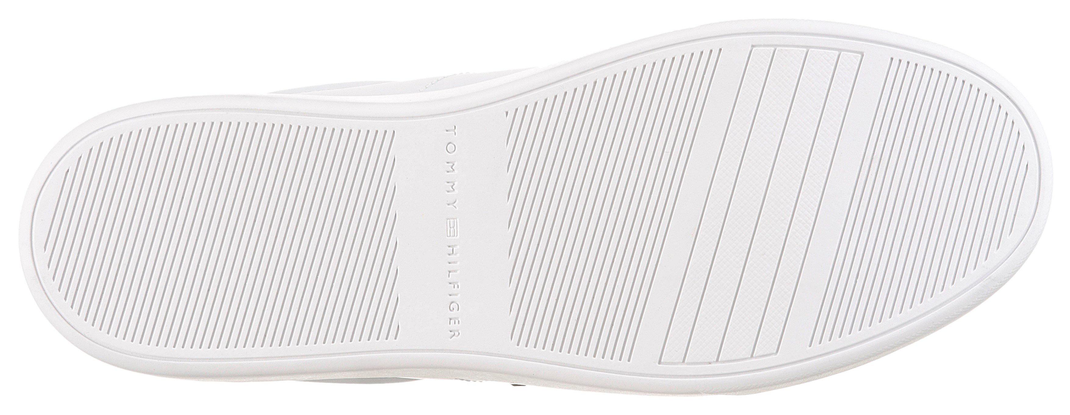 Tommy Hilfiger Sneakers ESSENTIAL ELEVATED COURT SNEAKER , freizeitschoen, lage schoen, veterschoen met th-sierelement
