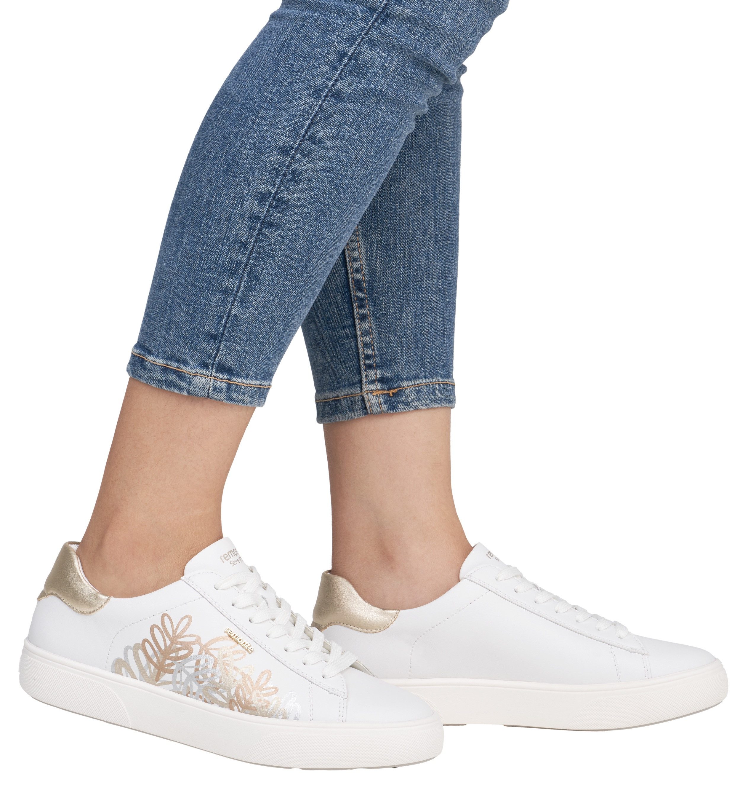 Remonte Plateausneakers , veterschoen, vrijetijdsschoen, lage schoen met contrastafwerking