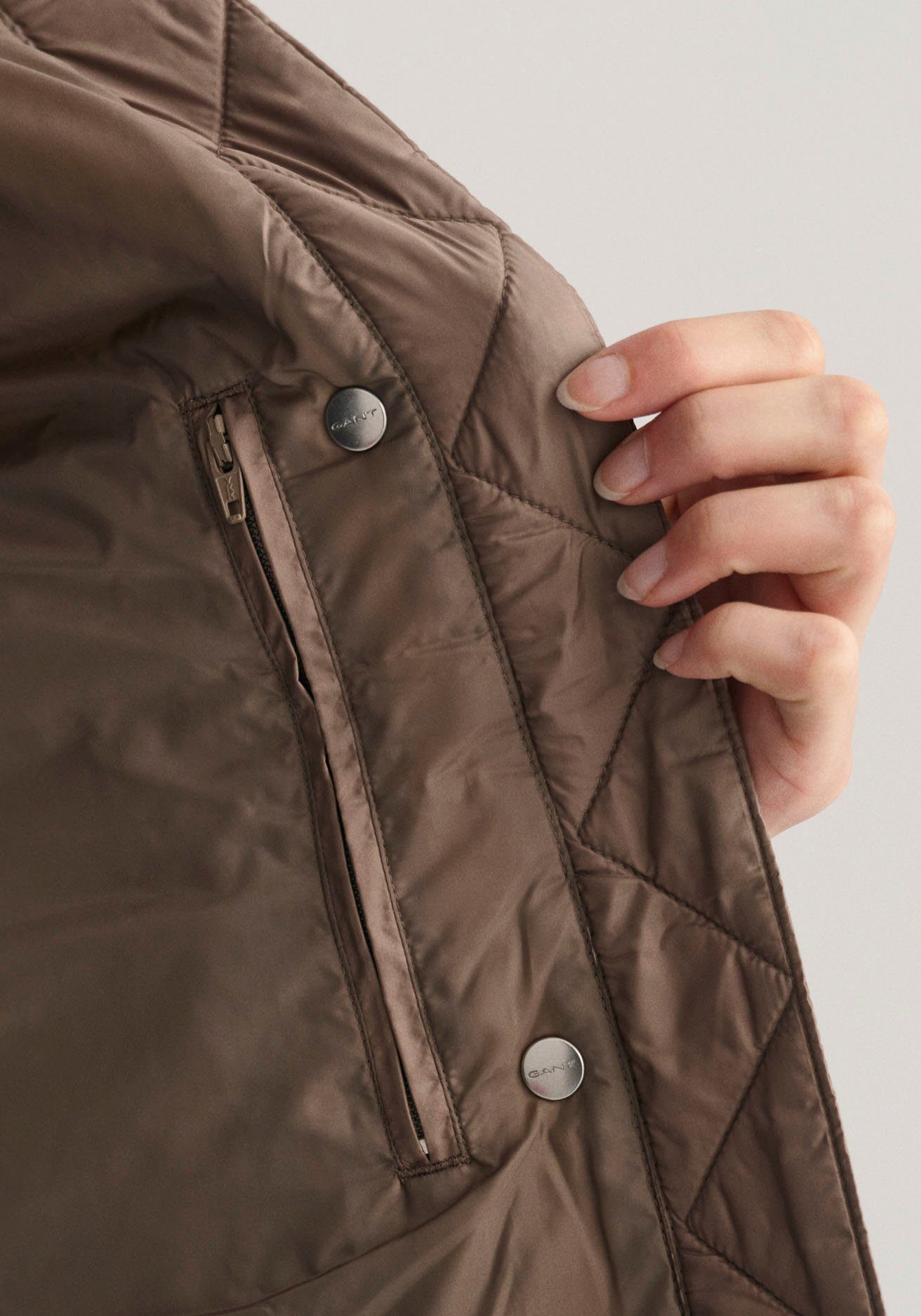 Gant Bodywarmer LIGHT DOWN VEST met logoprint op borsthoogte