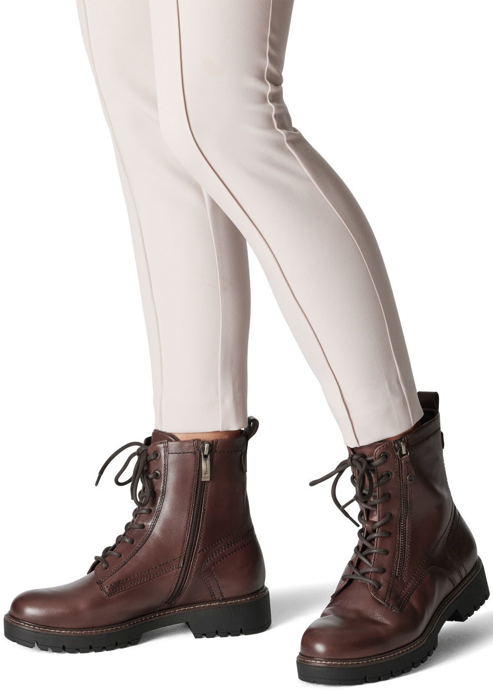 Tamaris Veterschoenen blokhak, veterschoen, combat-boots met contrast-raamnaad