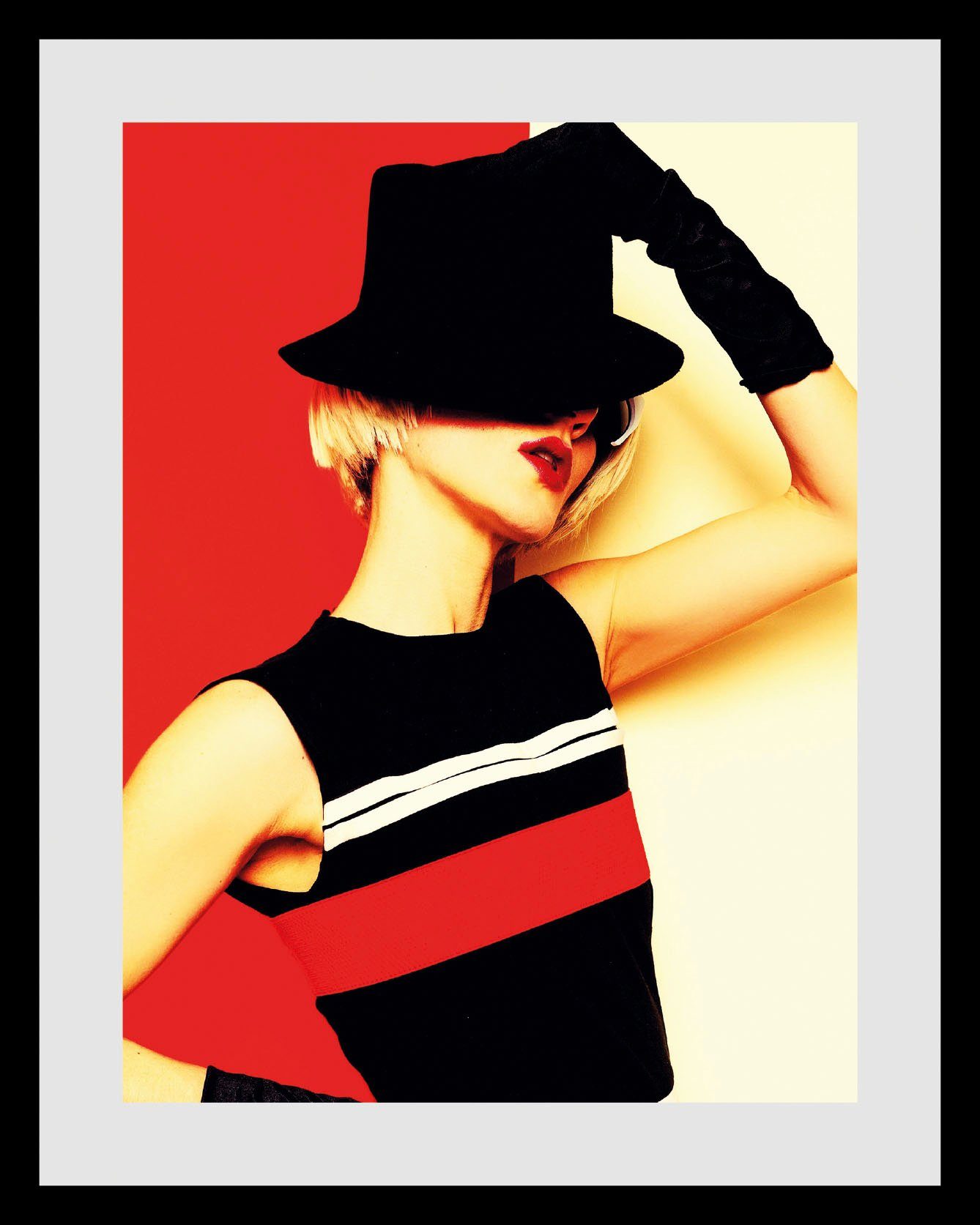 queence Wanddecoratie Faceless HD premium posterdruk incl. houten lijst (1 stuk)