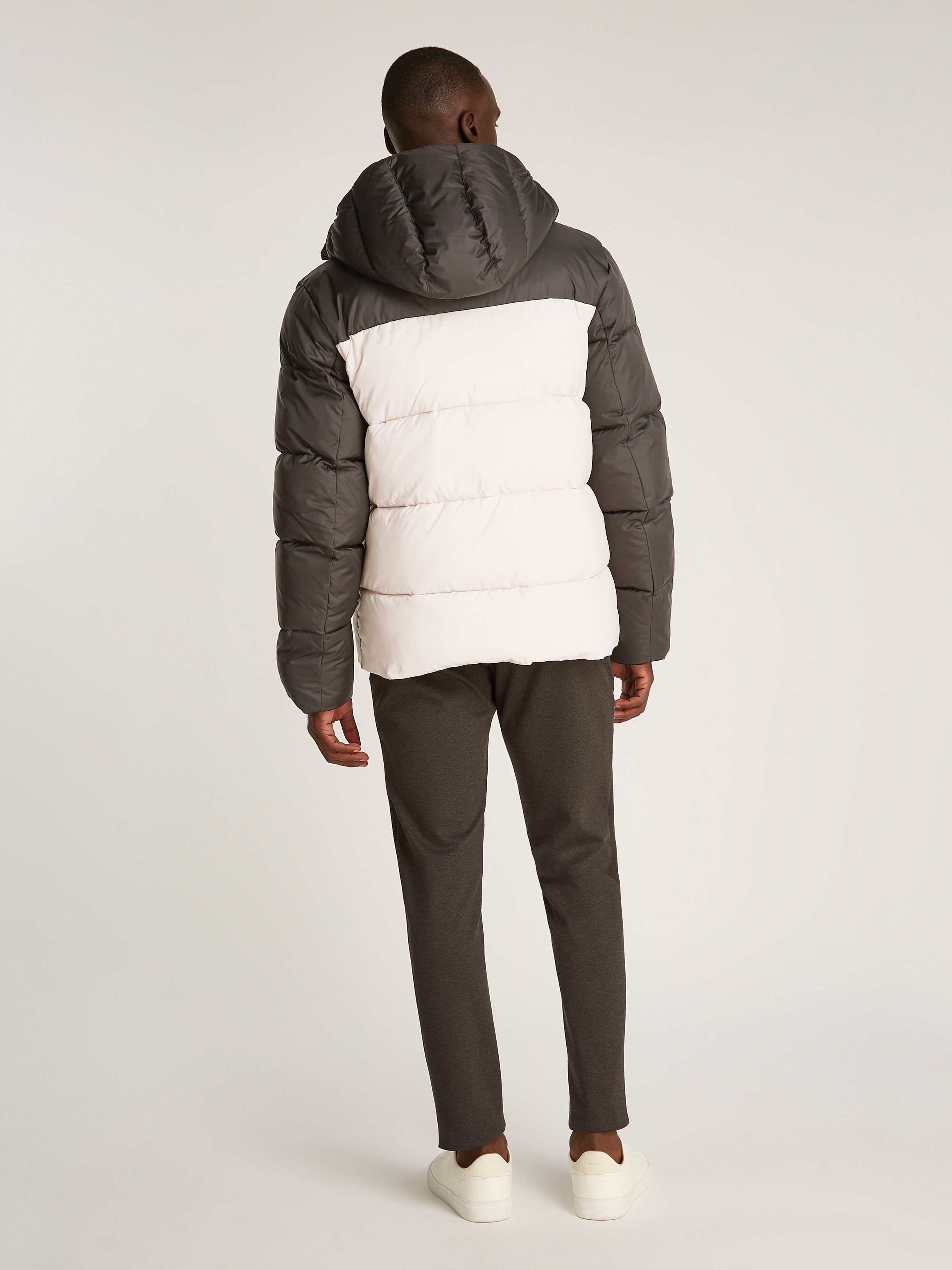 Calvin Klein Outdoorjack HOODED QUILT COLOR-BLOCK PUFFER