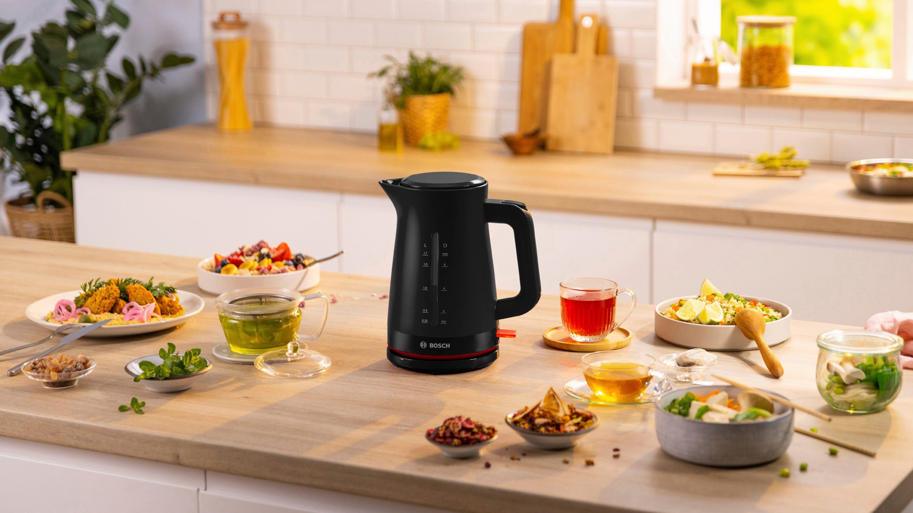 BOSCH Waterkoker MyMoment TWK3M123, 1,7 l, Automatische uitschakeling, kopjesweergave, aan beide kanten waterniveauaanduiding