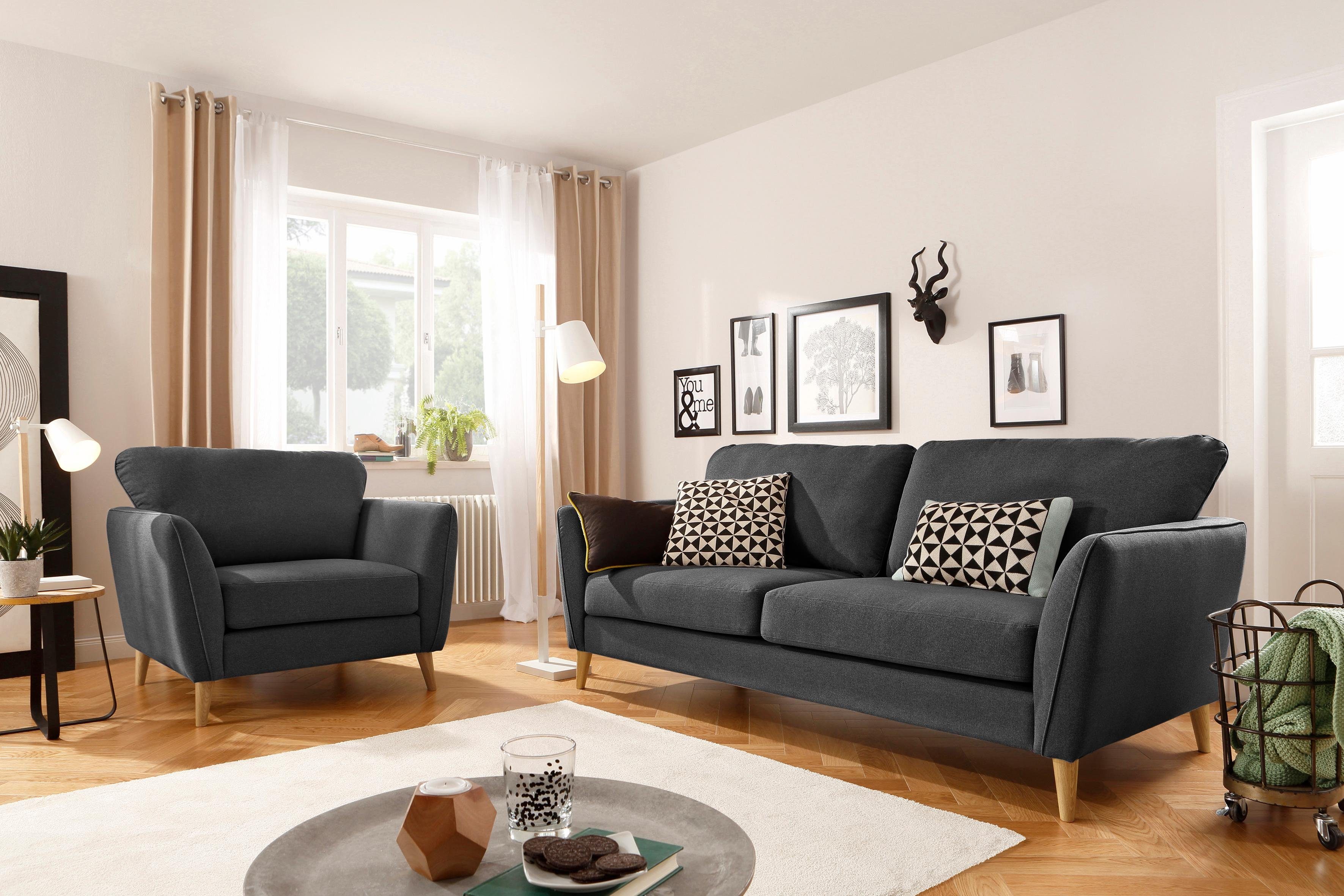 Home affaire Fauteuil Marseille met massief eiken poten, verschillende hoezen en kleuropties