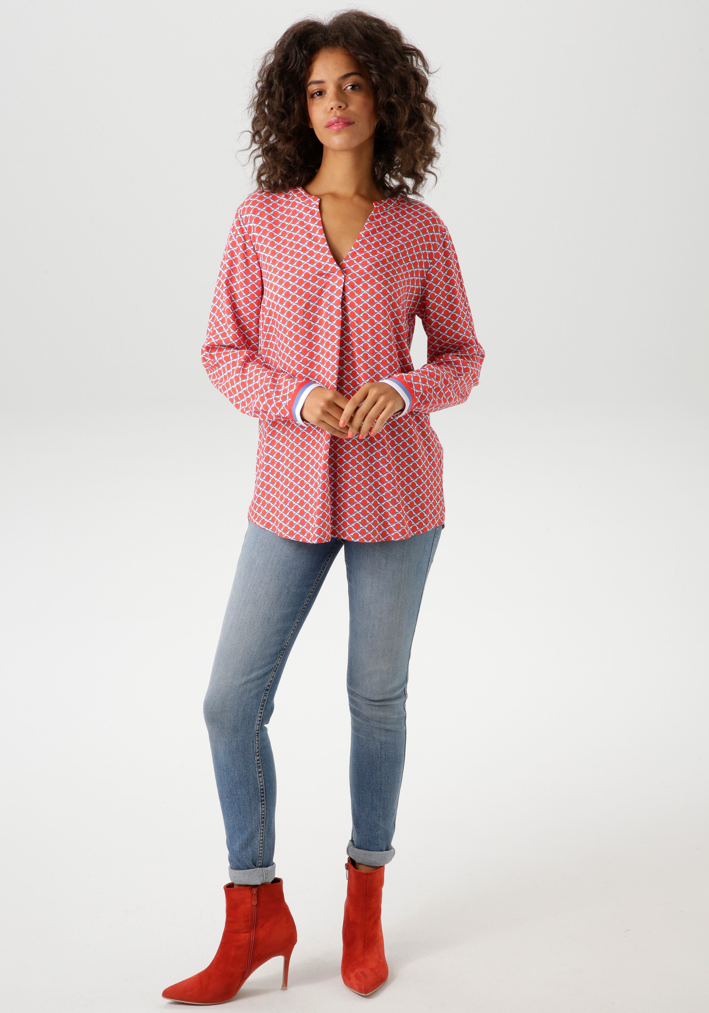 Aniston CASUAL Blouse zonder sluiting met interessante grafische print