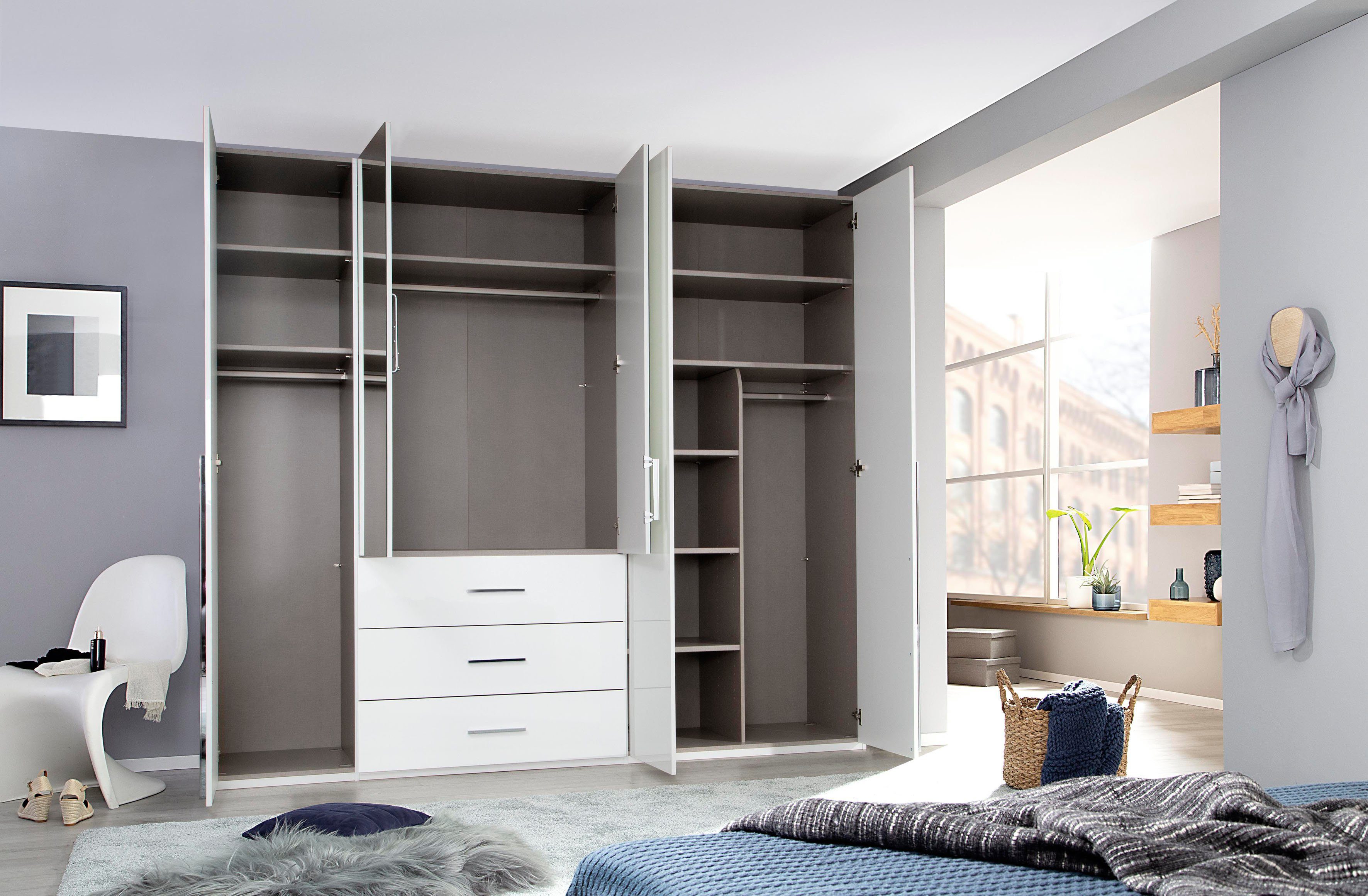 rauch Draaideurkast Montclar Passe-partout optioneel met verlichting, inclusief wasindeling