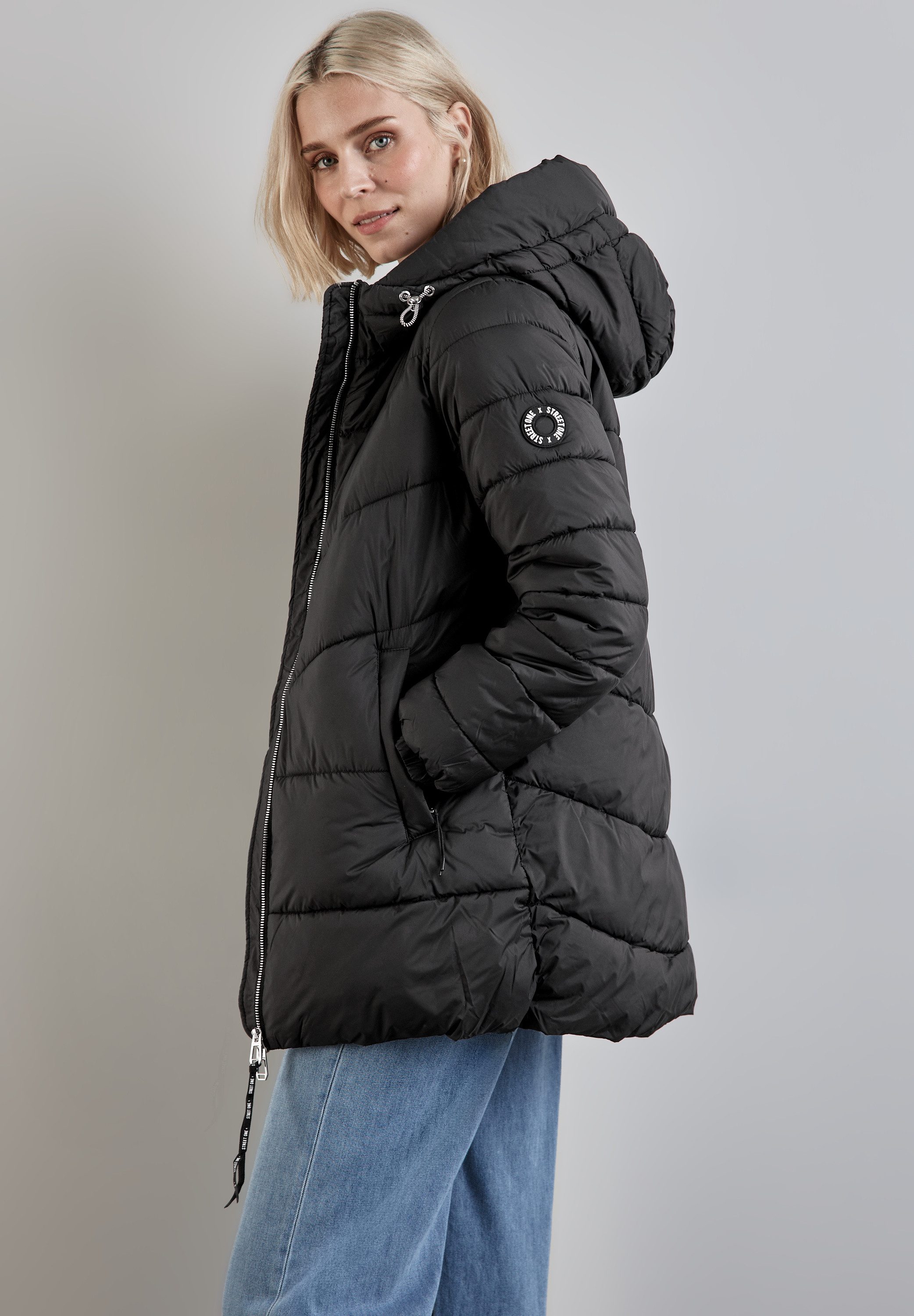 STREET ONE Gewatteerde jas met een capuchon