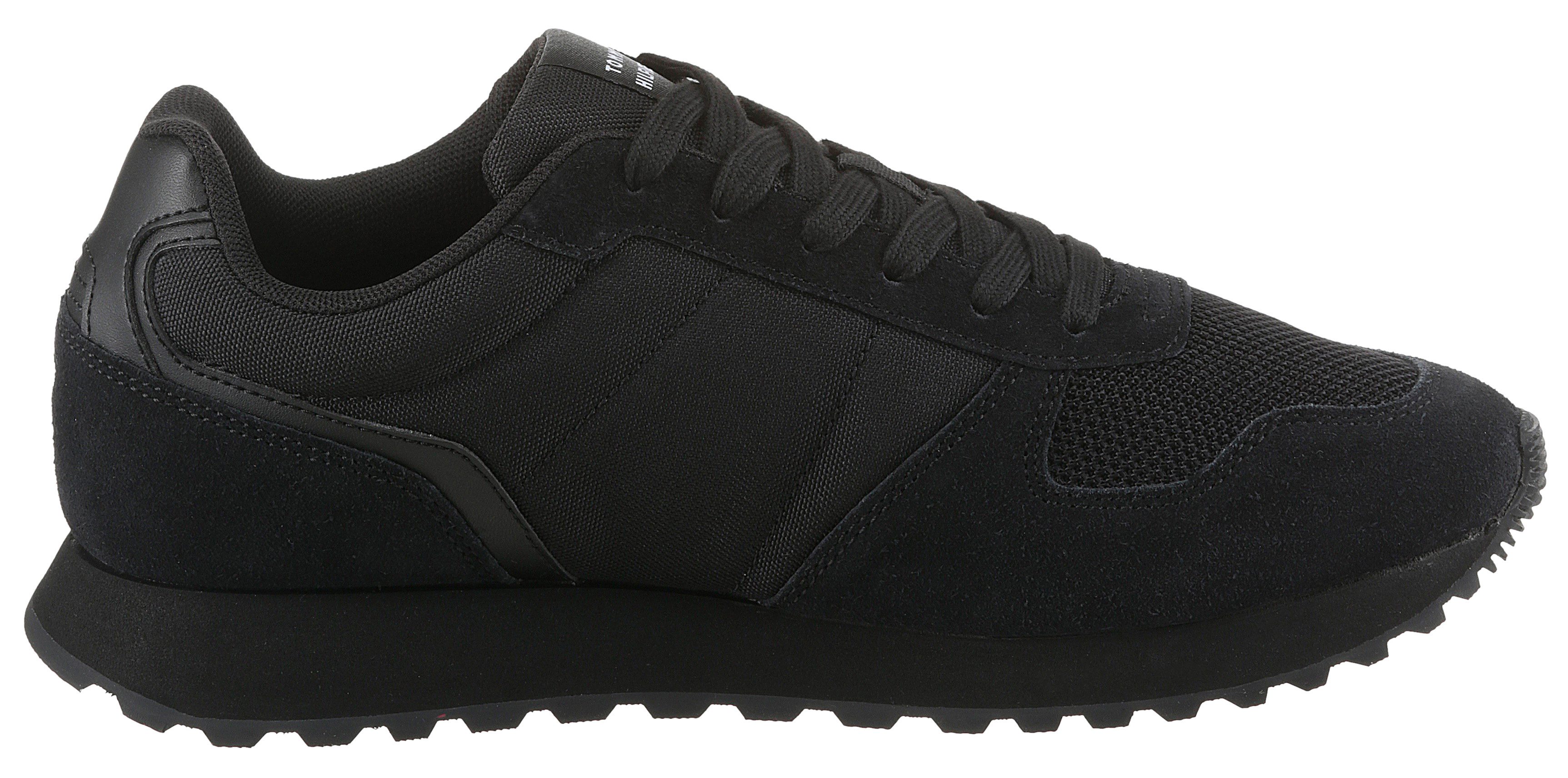 Tommy Hilfiger Sneakers NEW RUNNER EVA MIX FLAG , vrijetijdsschoen, halfschoen, veterschoen met gepolsterde schacht