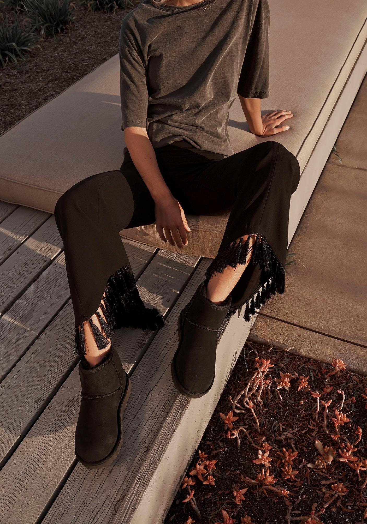 UGG Winterlaarzen Classic Mini 2