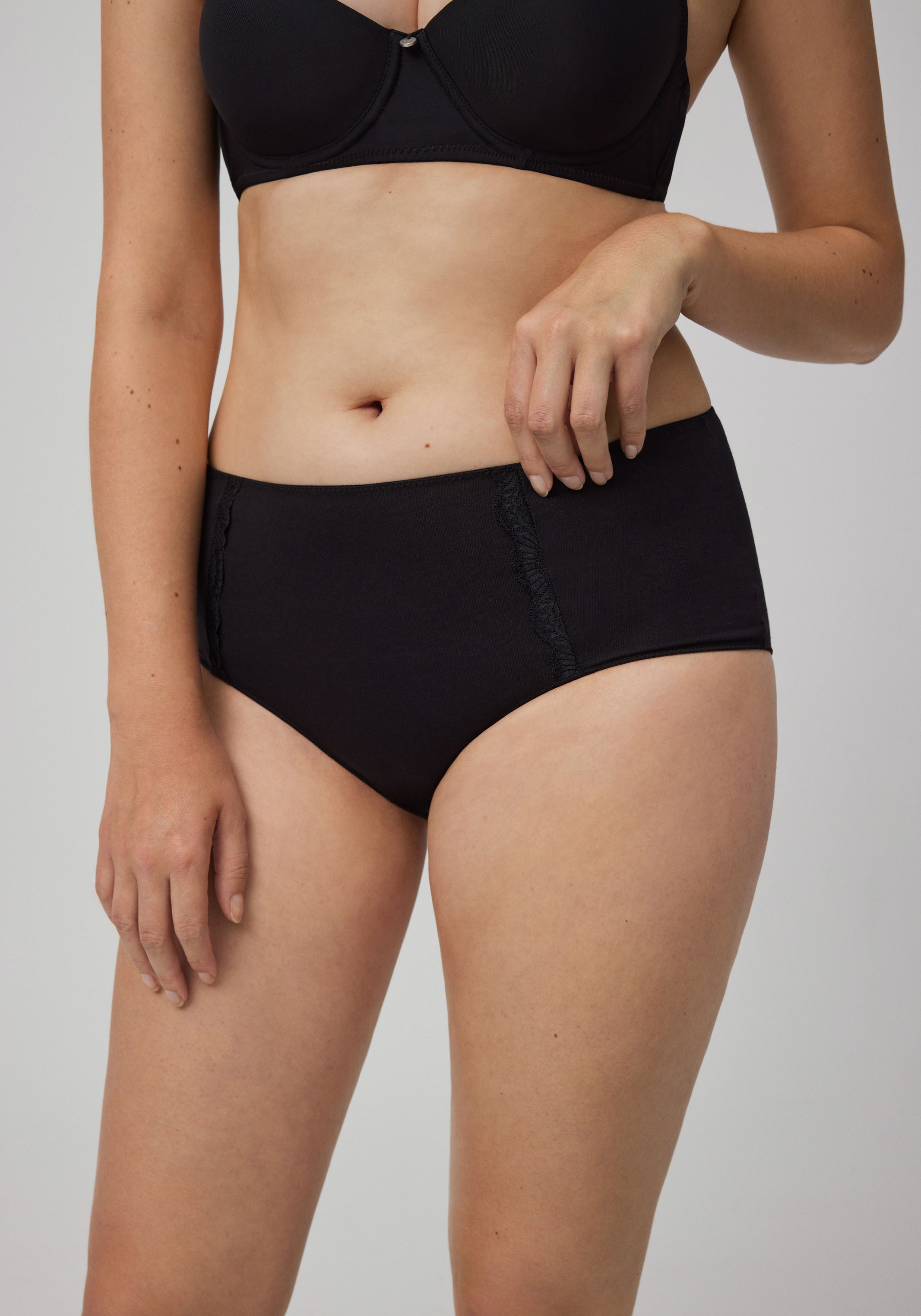 YSABEL MORA Maxislip BASIC COLLECTION COTTON WITH LACE met romantische touch door kant-applicaties (Set van 3)