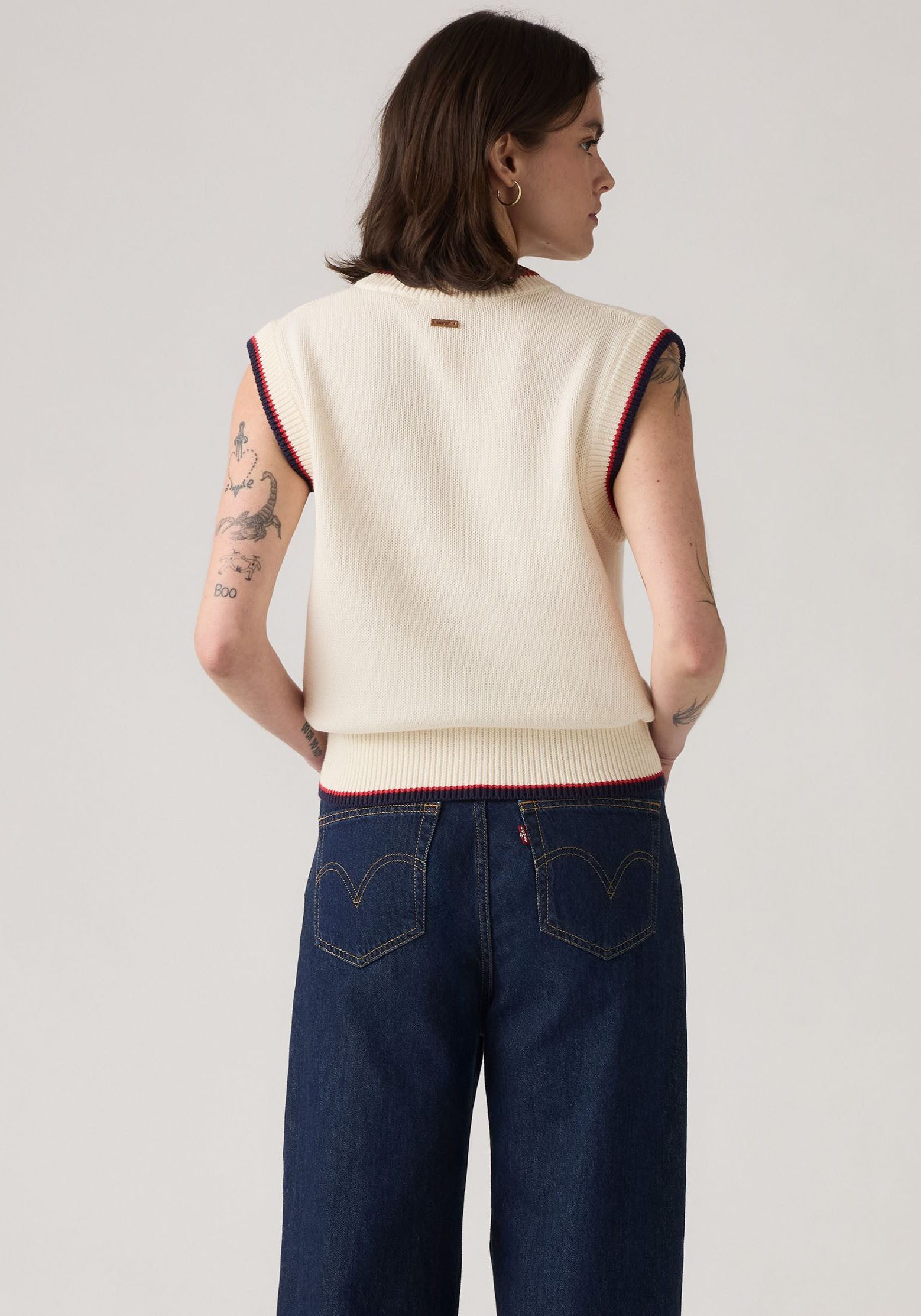 Levi's® Slip-over CHARLIE VNECK VES