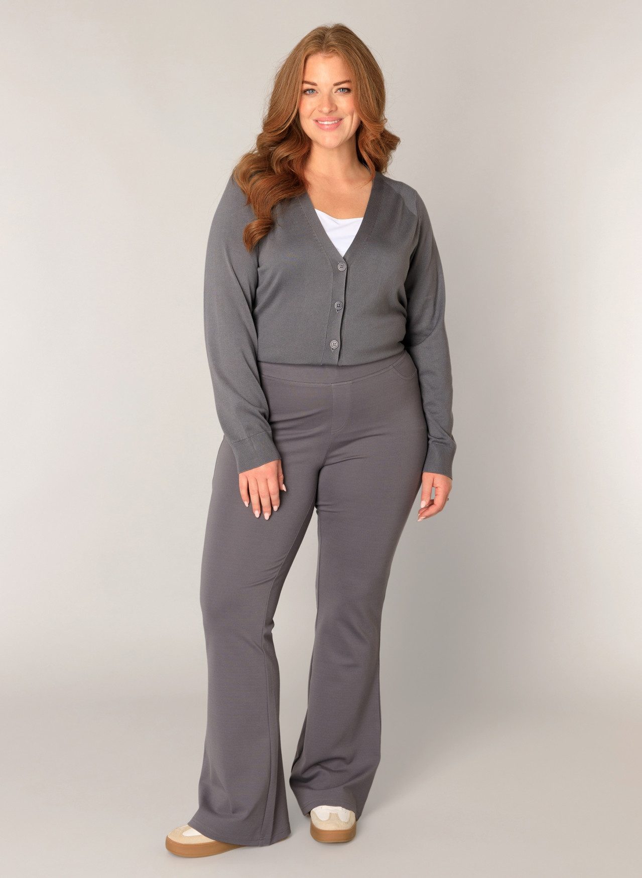 Base Level Curvy Tregging Allie Modern bootcut-model