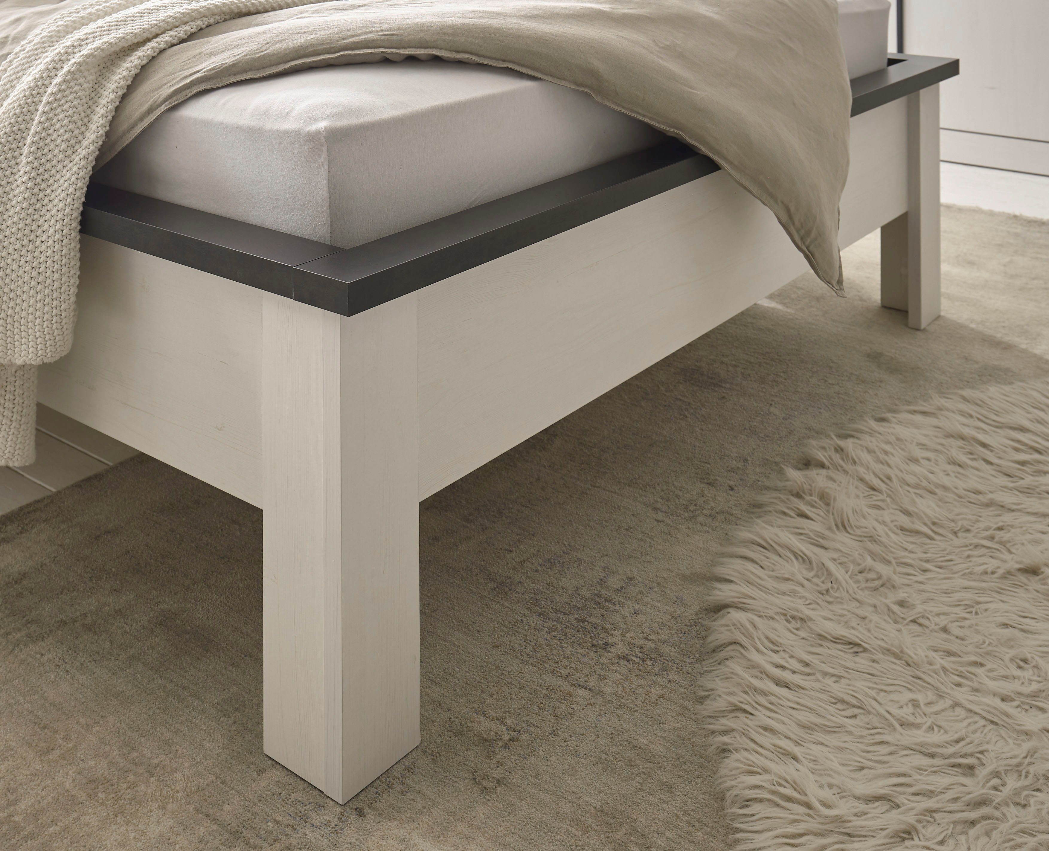 Home affaire Slaapkamerserie Sherwood Ligoppervlak 140 x 200 cm, kast 3-deurs 161 cm breed (4-delig)