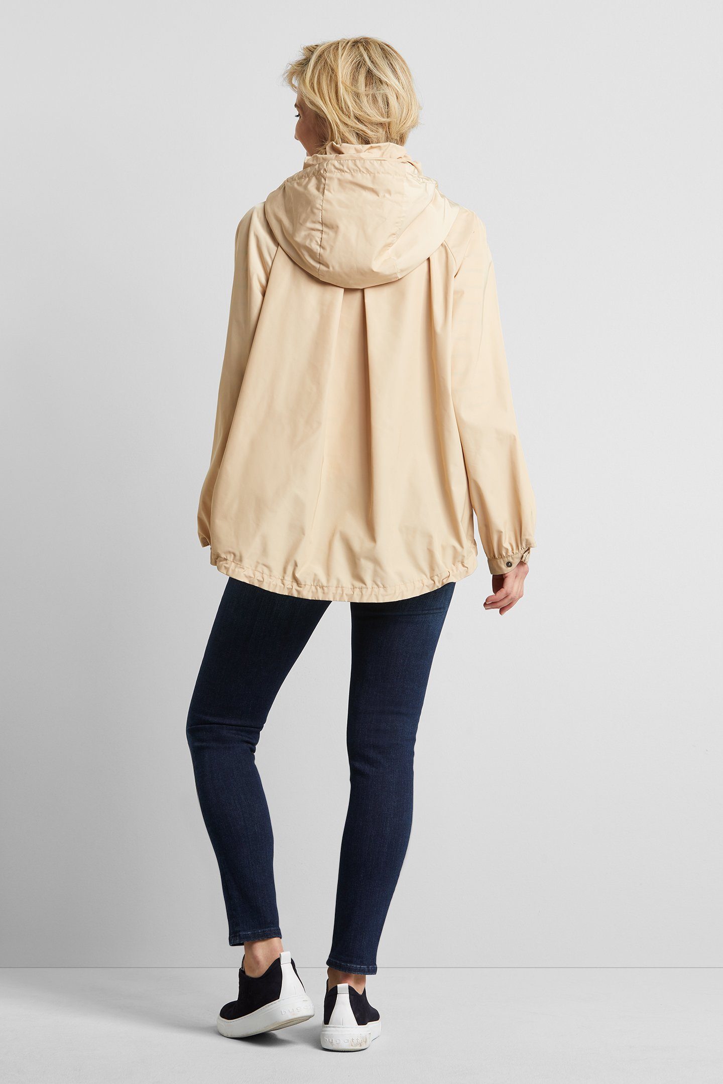 Bugatti Blouson in praktische shape-memorykwaliteit