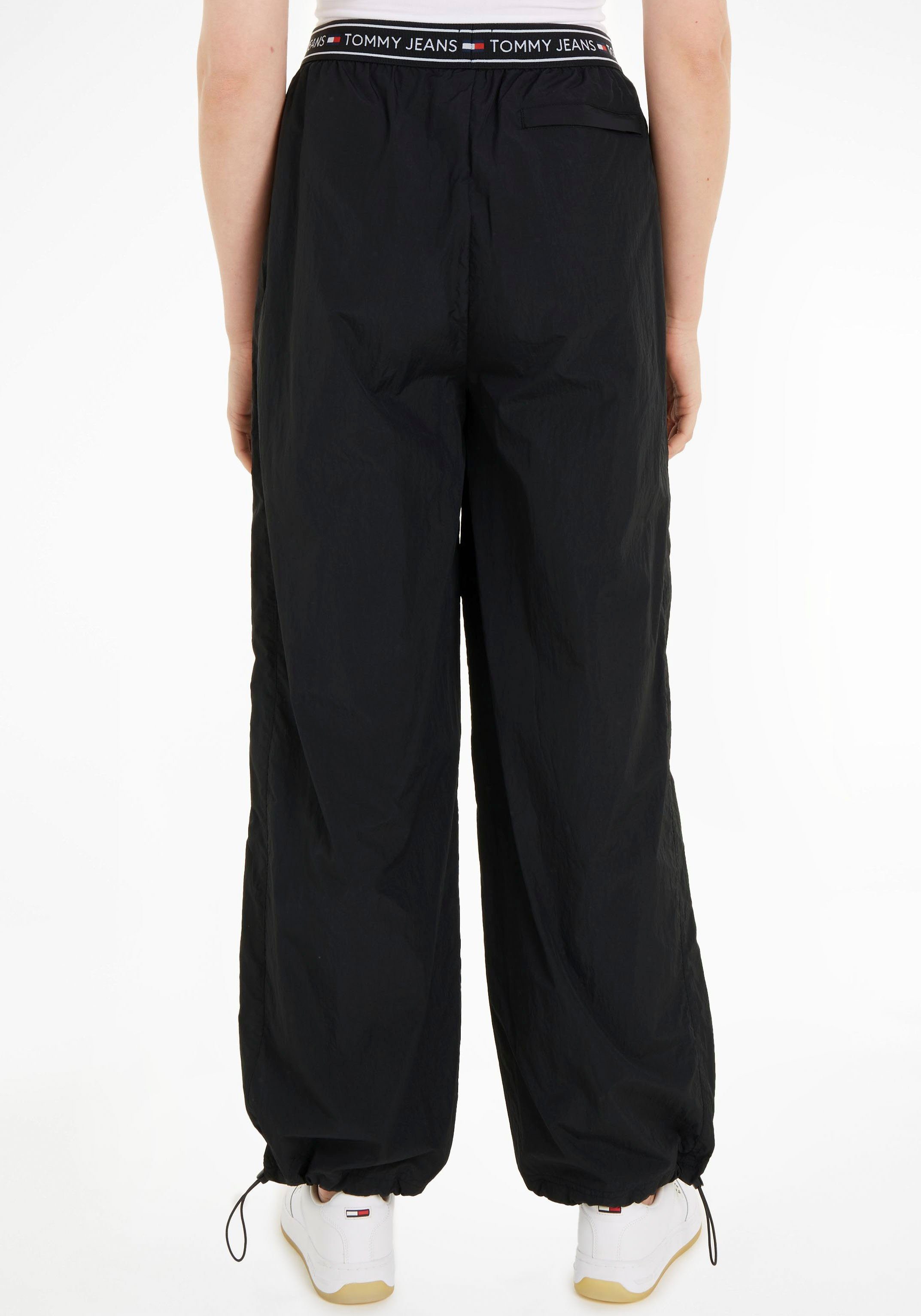 Tommy Jeans Curve Geweven broek TJW BAGGY TAPING TRACKPANT EXT
