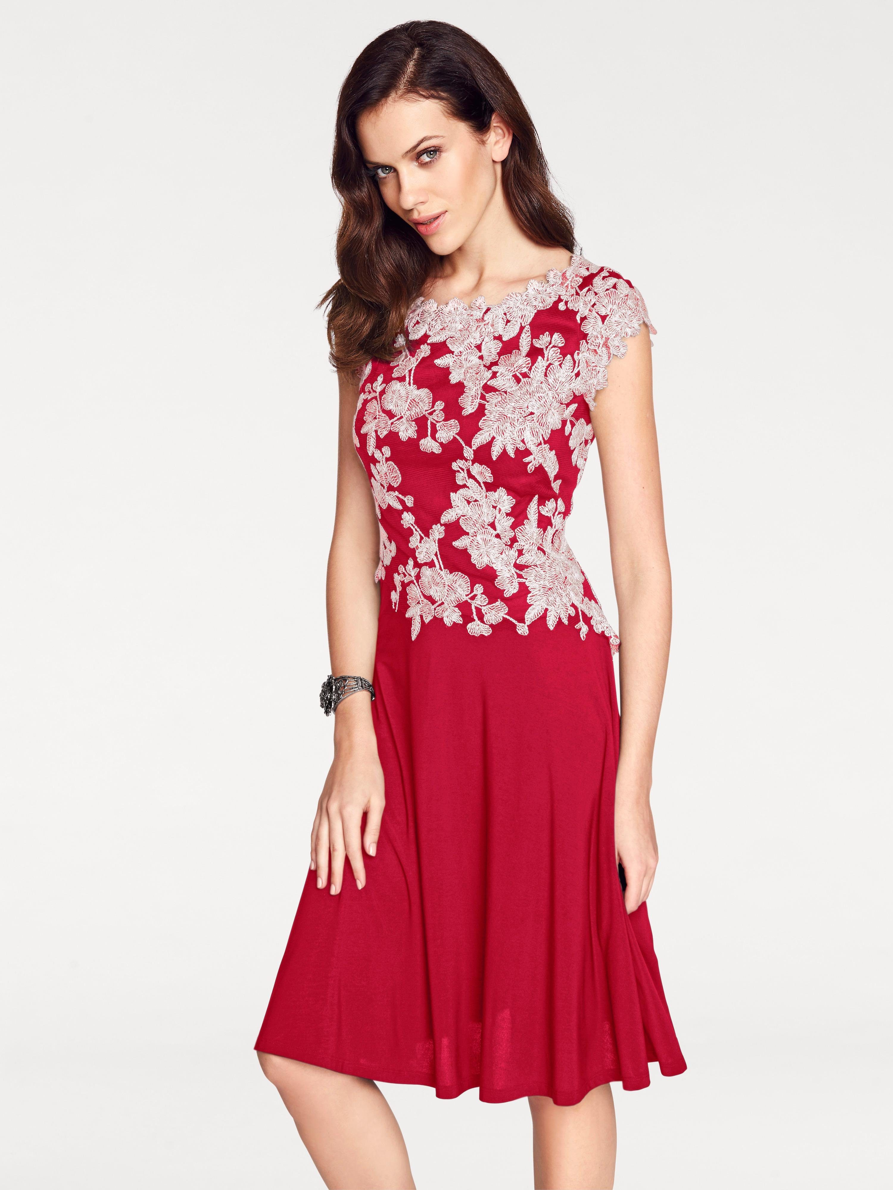 jurk met borduursel rood