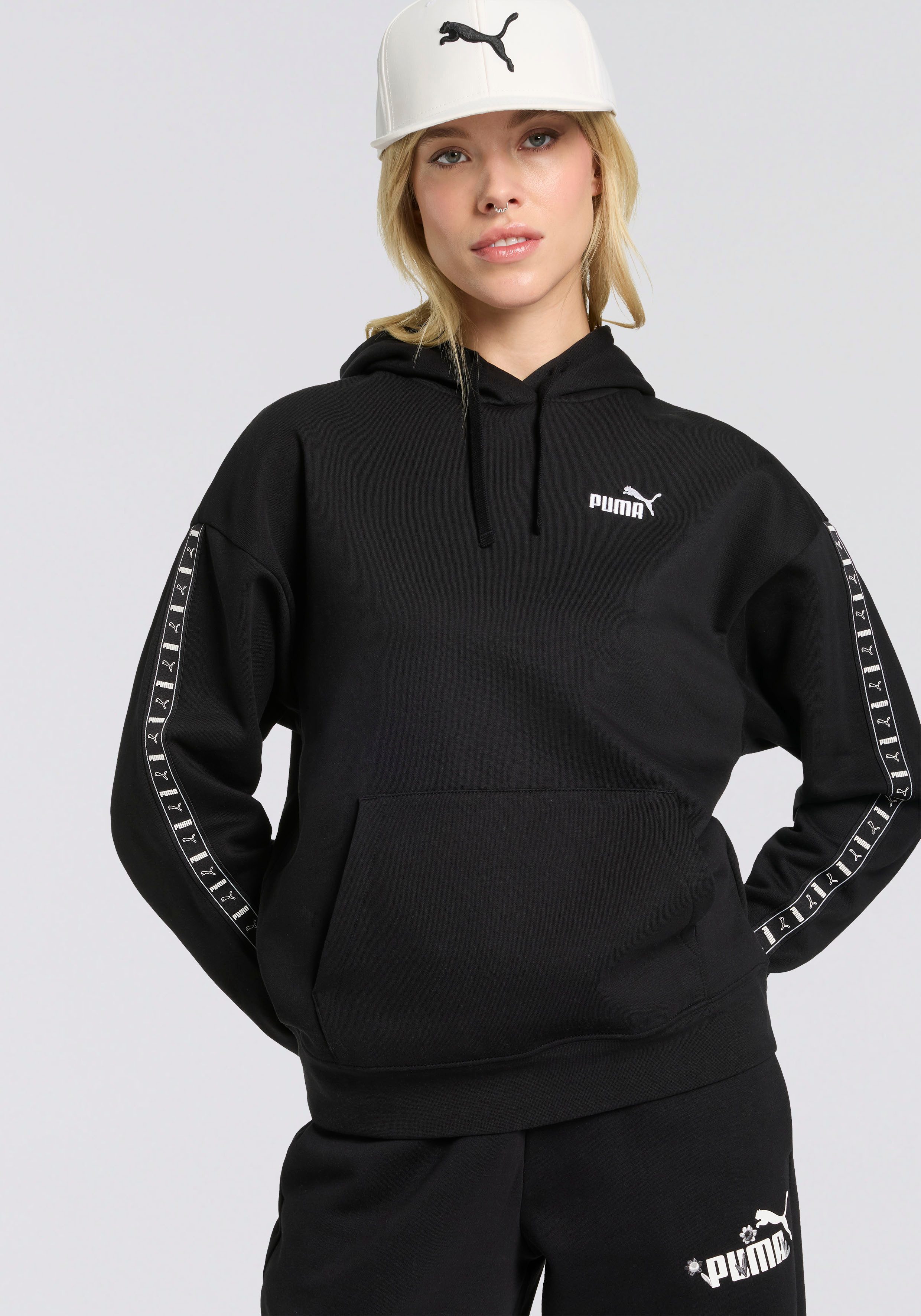PUMA Hoodie ESS TAPE HOODIE COMFORT FL