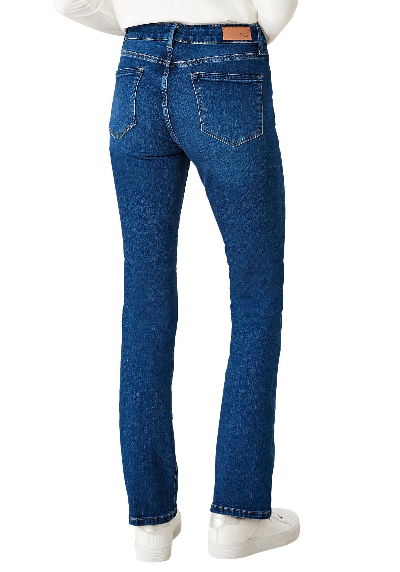 s.Oliver Bootcut jeans Beverly in stretchkwaliteit, met studs op de zakken