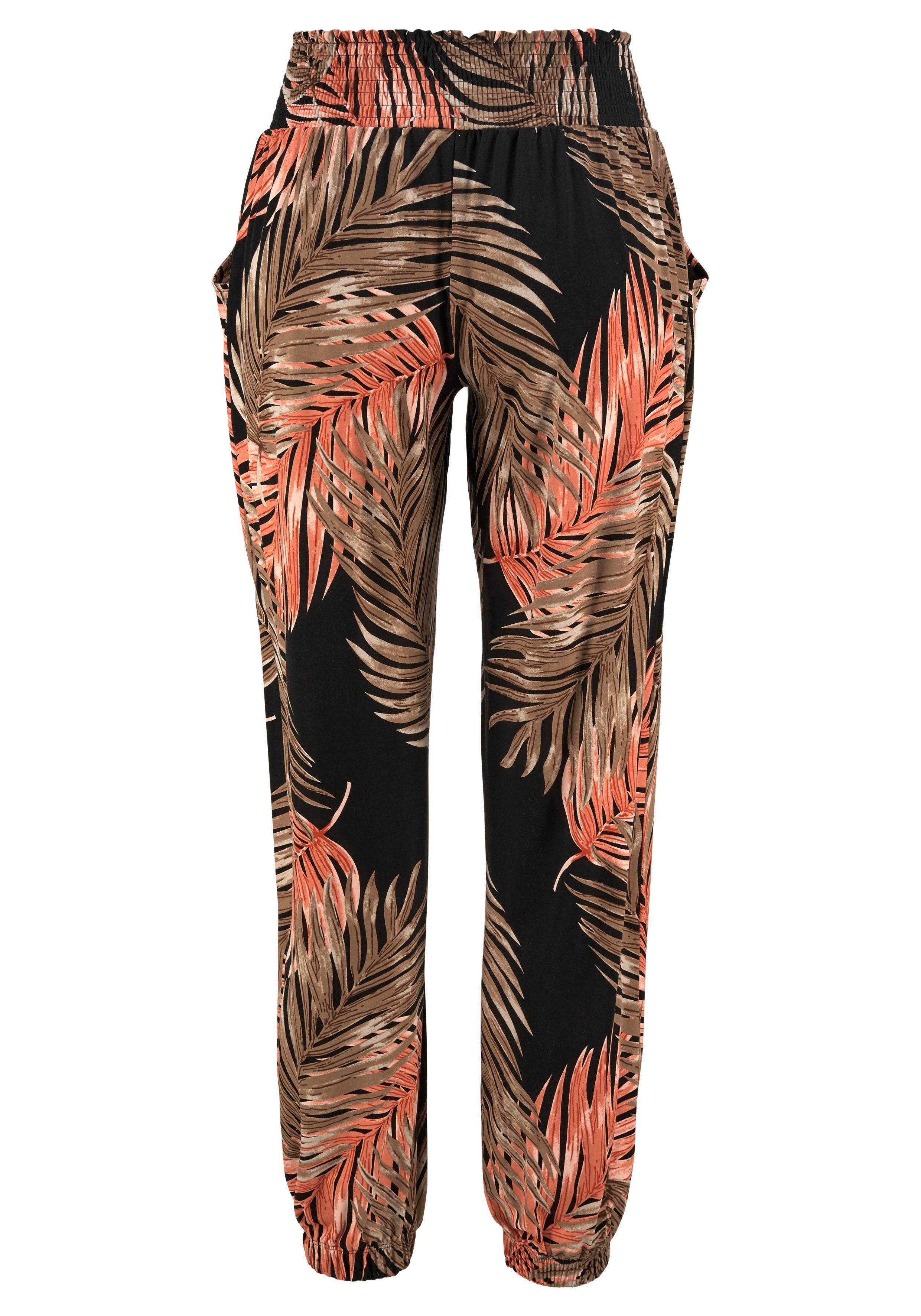 Lascana Strandbroek met print van palmbladeren en zakken, lichtgewicht en elastische jersey broek