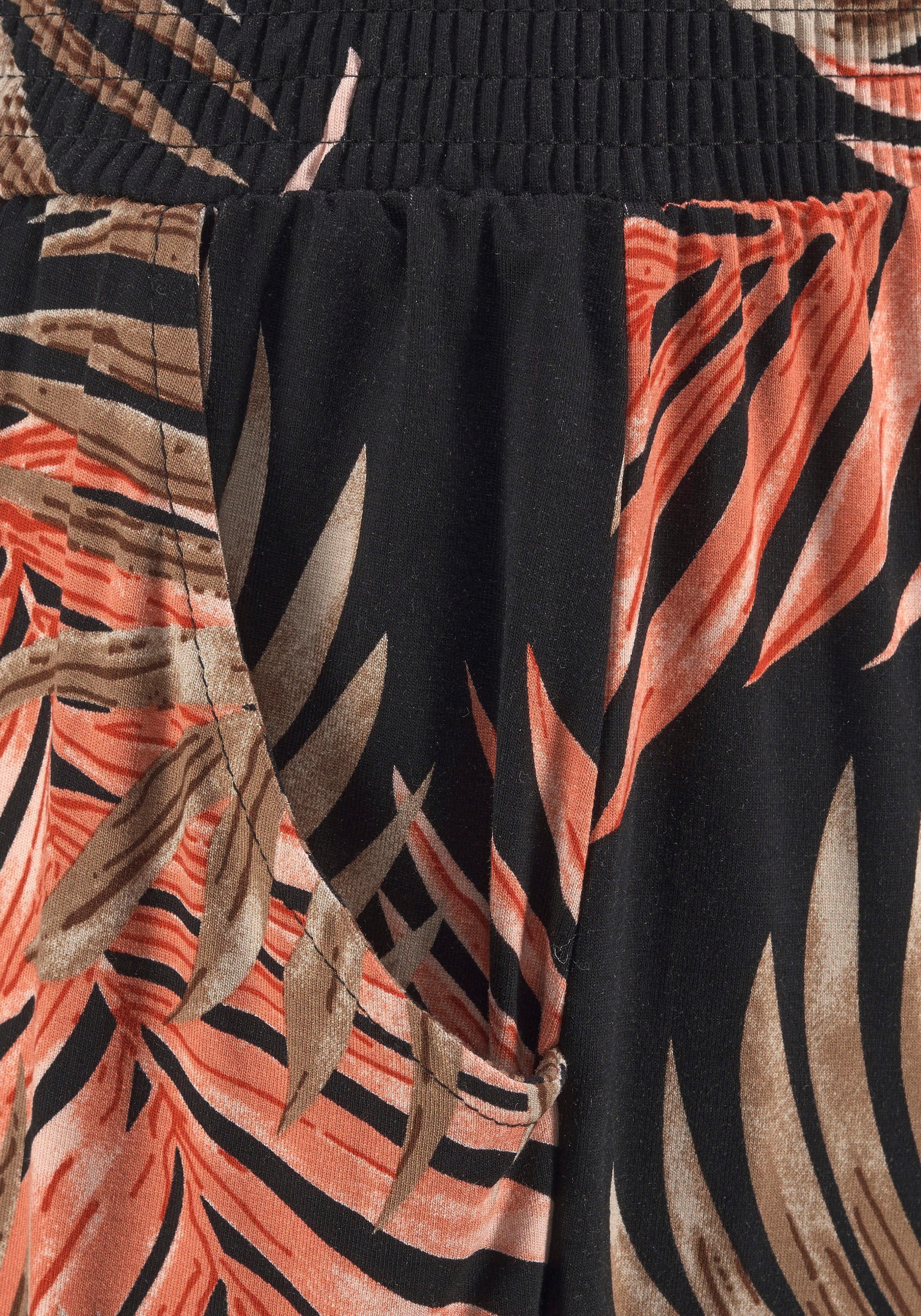 Lascana Strandbroek met print van palmbladeren en zakken, lichtgewicht en elastische jersey broek