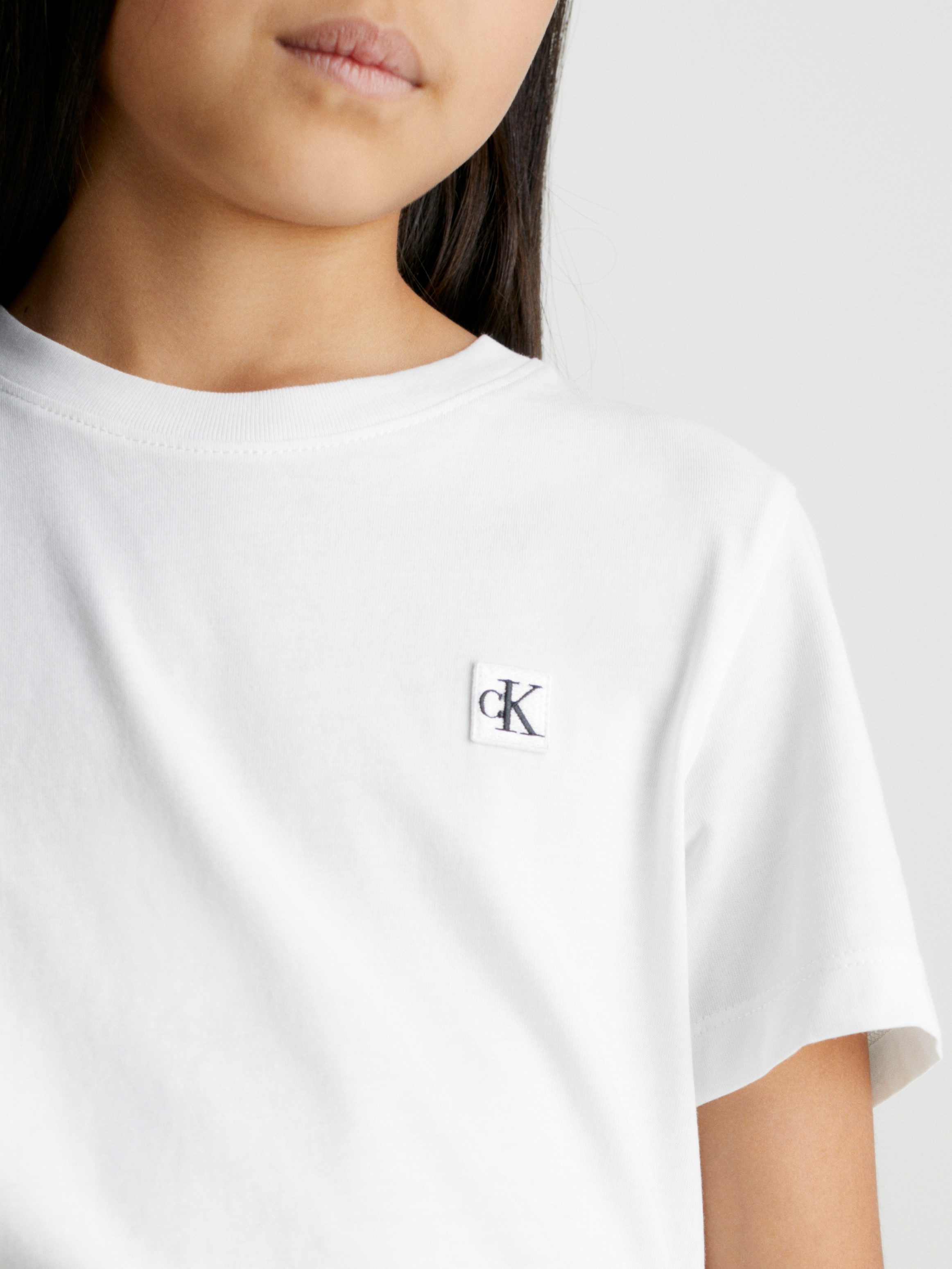 Calvin Klein T-shirt MONOGRAM MINI BADGE T-SHIRT