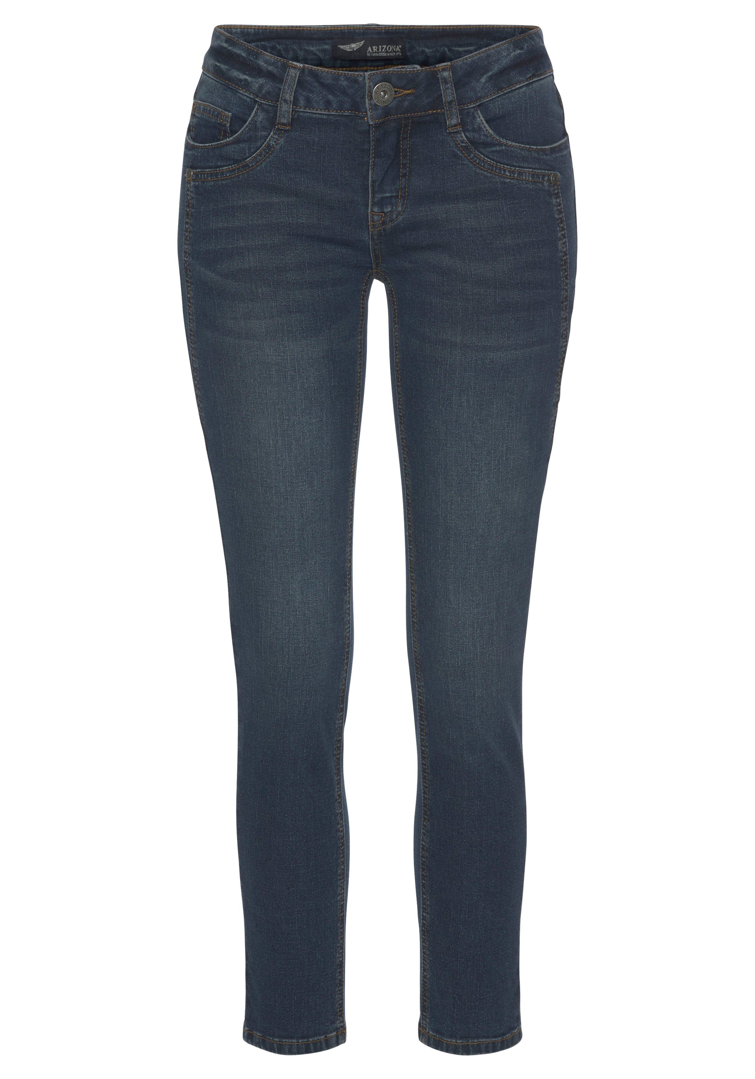 Arizona 7/8 jeans Met geren extra-strakke snit, used-look-wassing, lage taille
