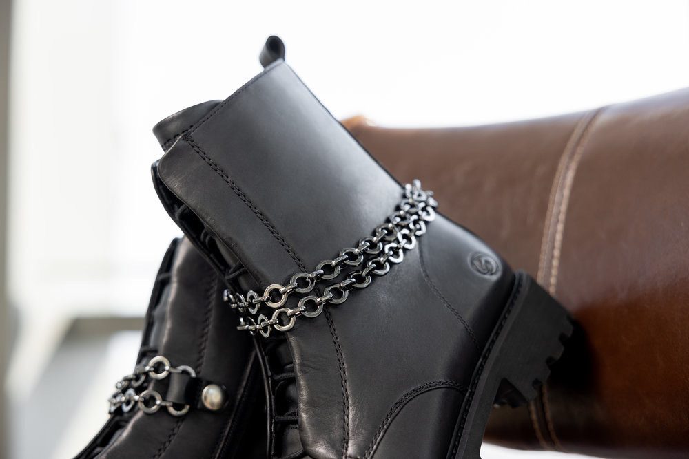 Remonte Laarsjes blokhak, laarzen met afneembare decoratieve ketting