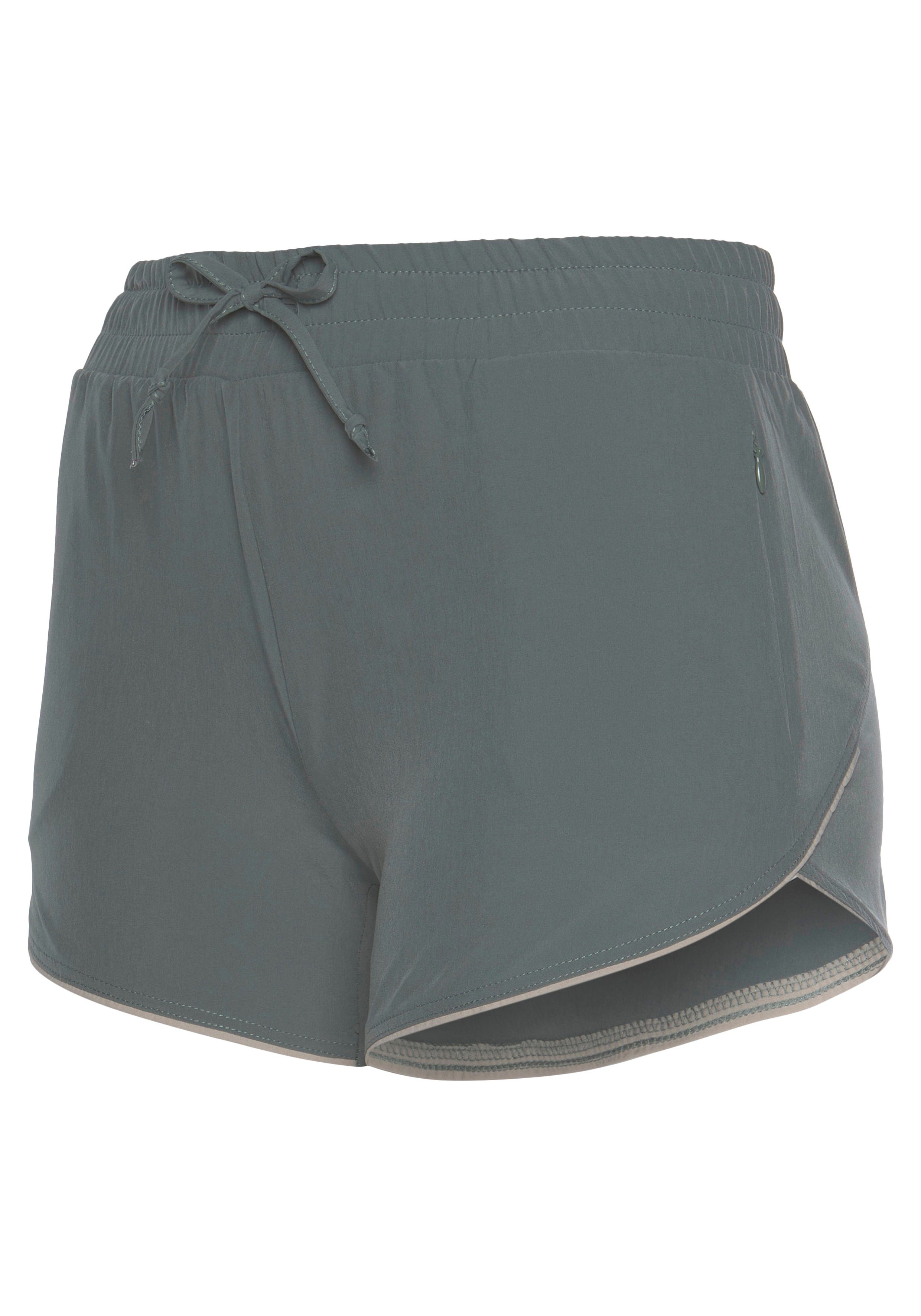 active by Lascana Short met ritszakken