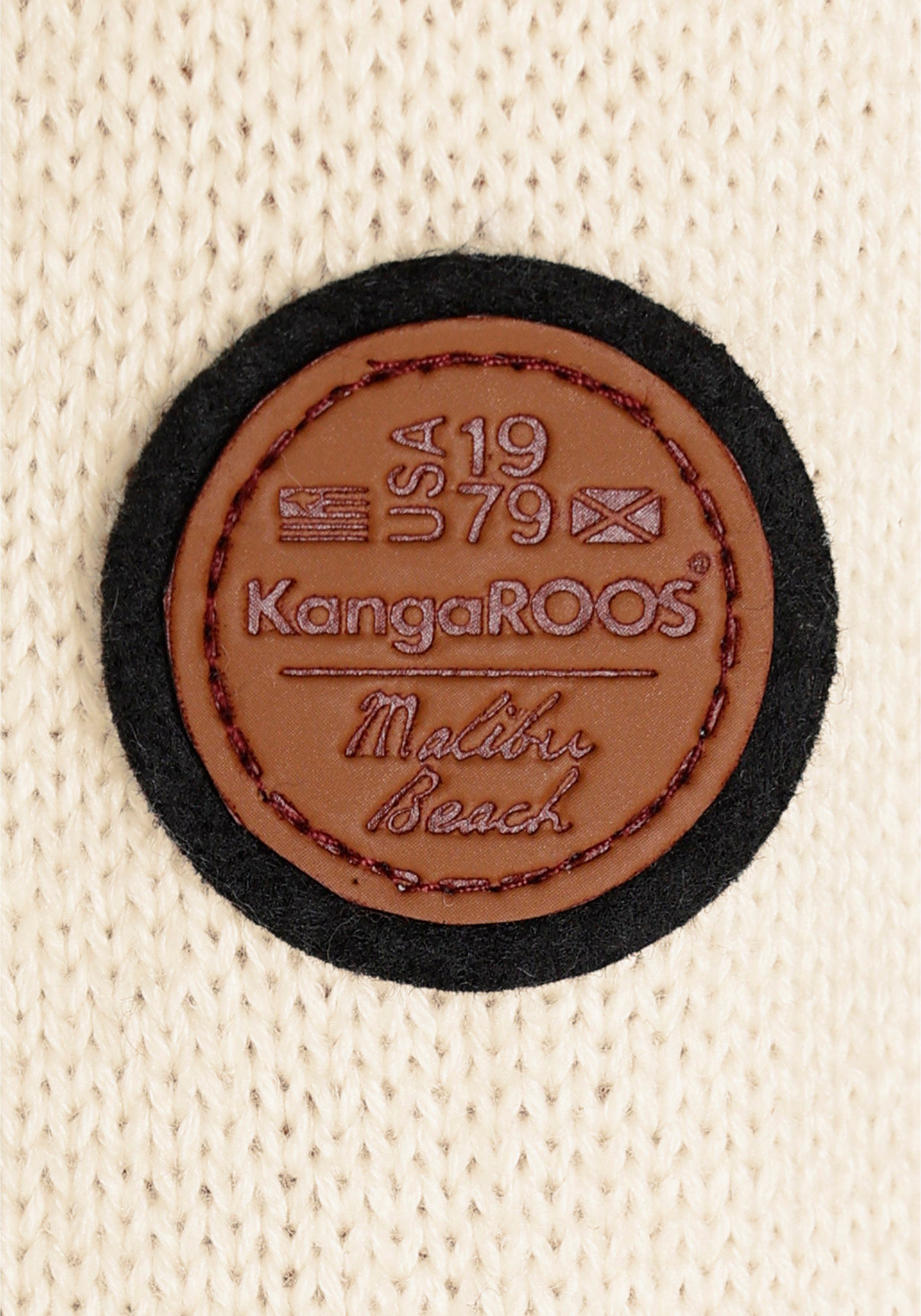 KangaROOS Coltrui met geweldig kabel-breipatroon
