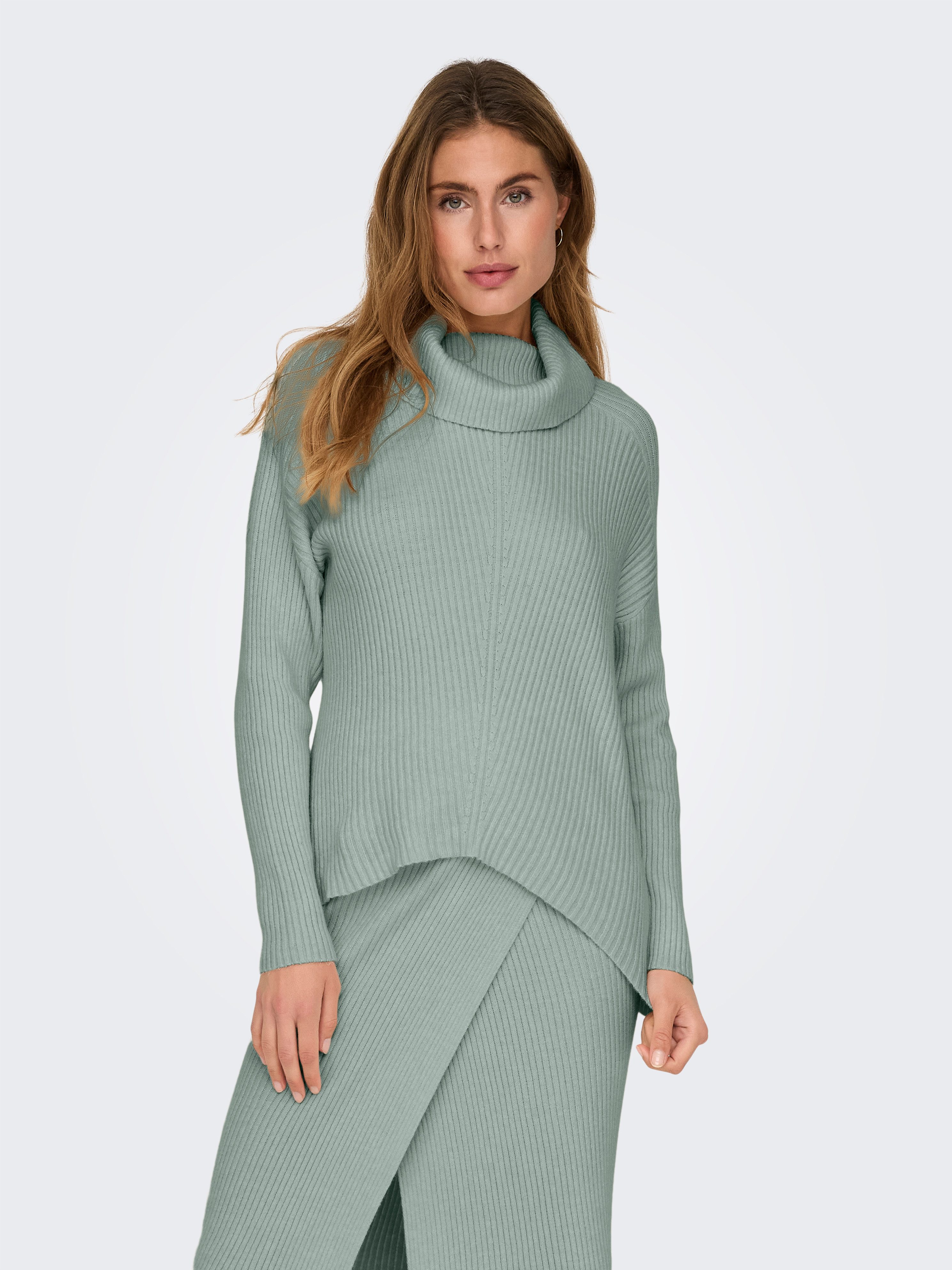 Only Coltrui ONLKATIA LS SADDLE ROLL NECK CC KNT
