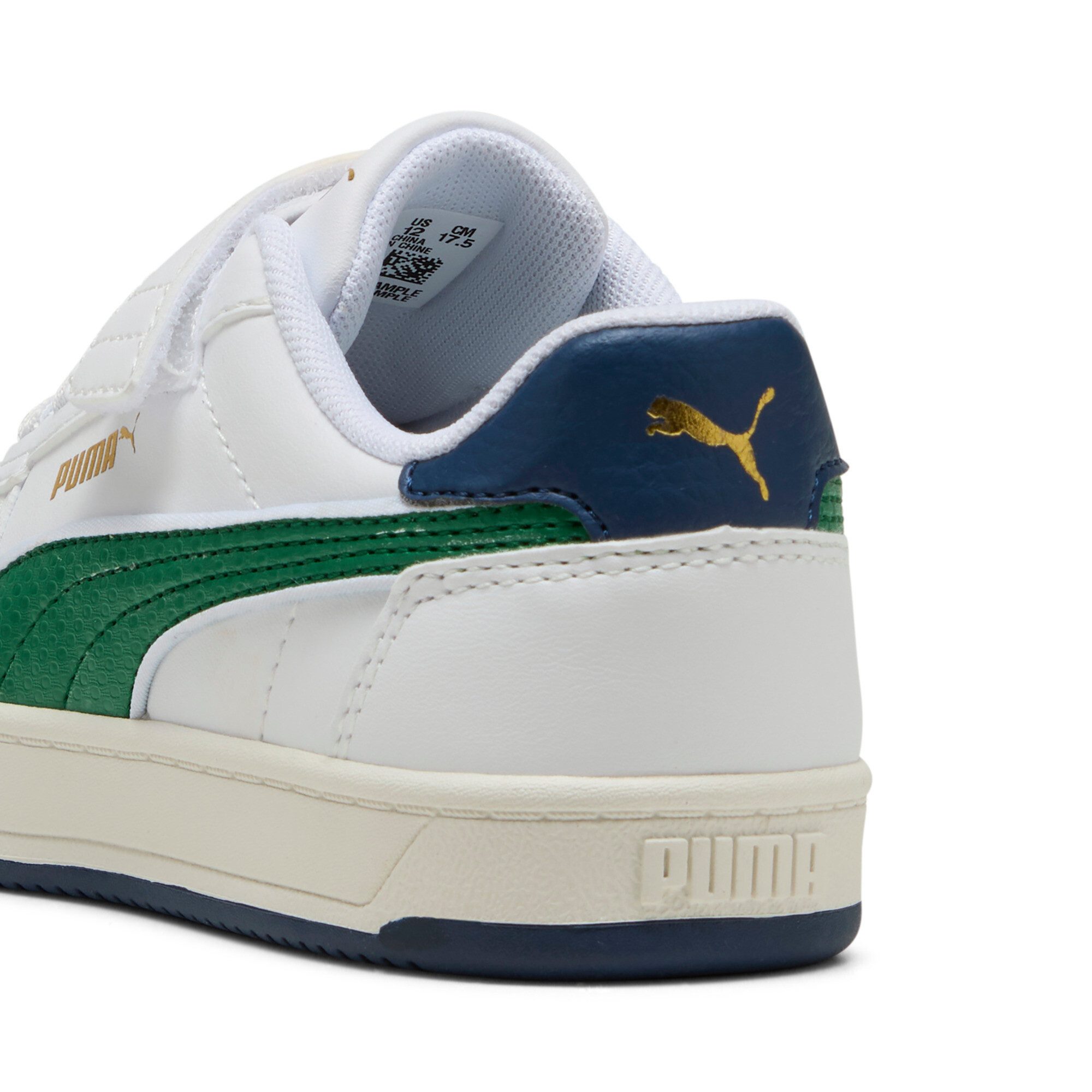 PUMA Sneakers